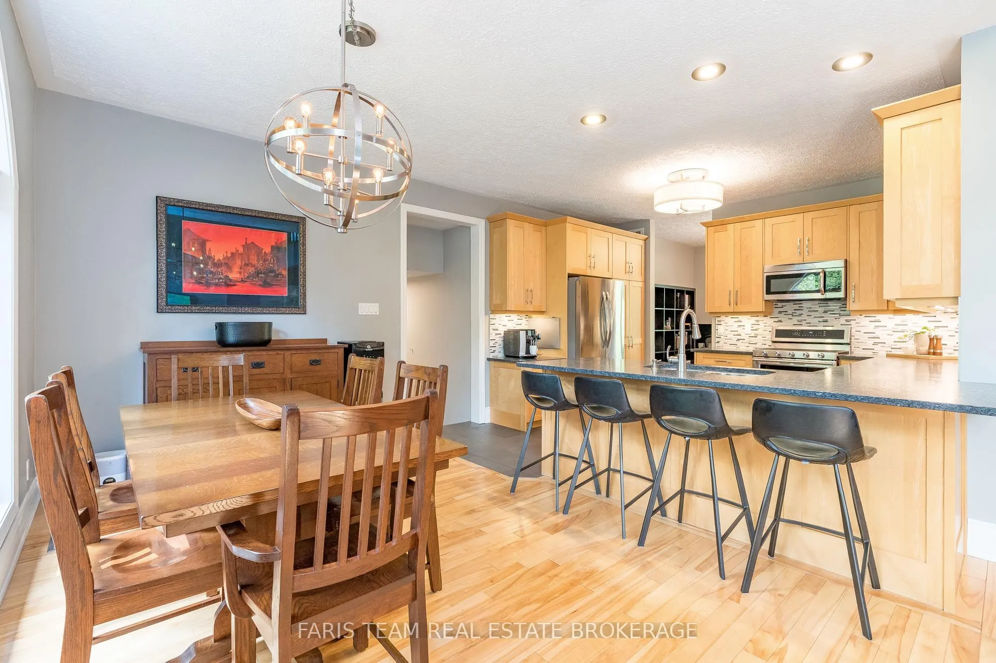 33 Kingfisher Crescent