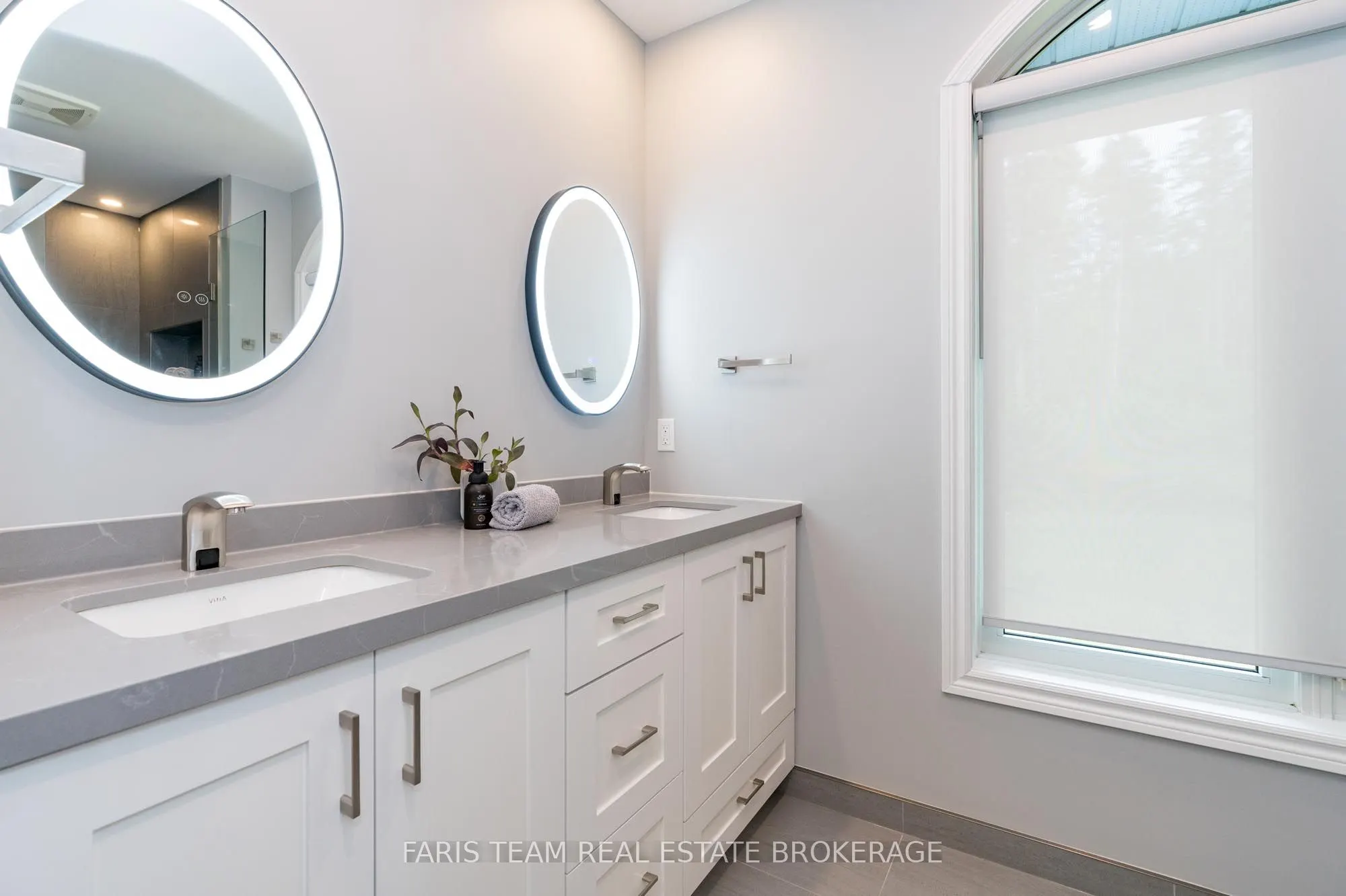 33 Kingfisher Crescent