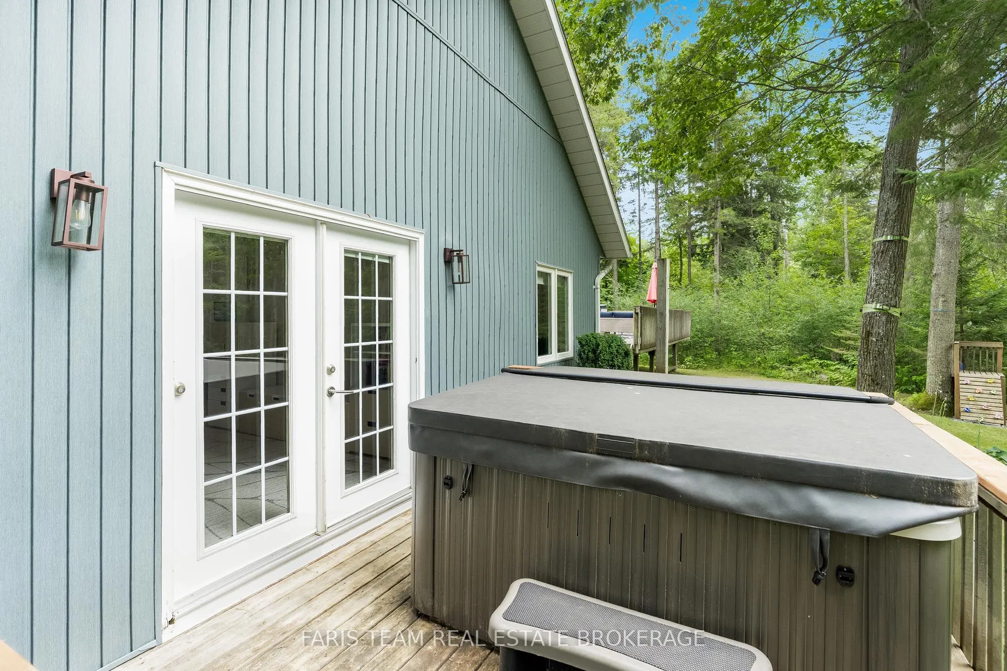 33 Kingfisher Crescent