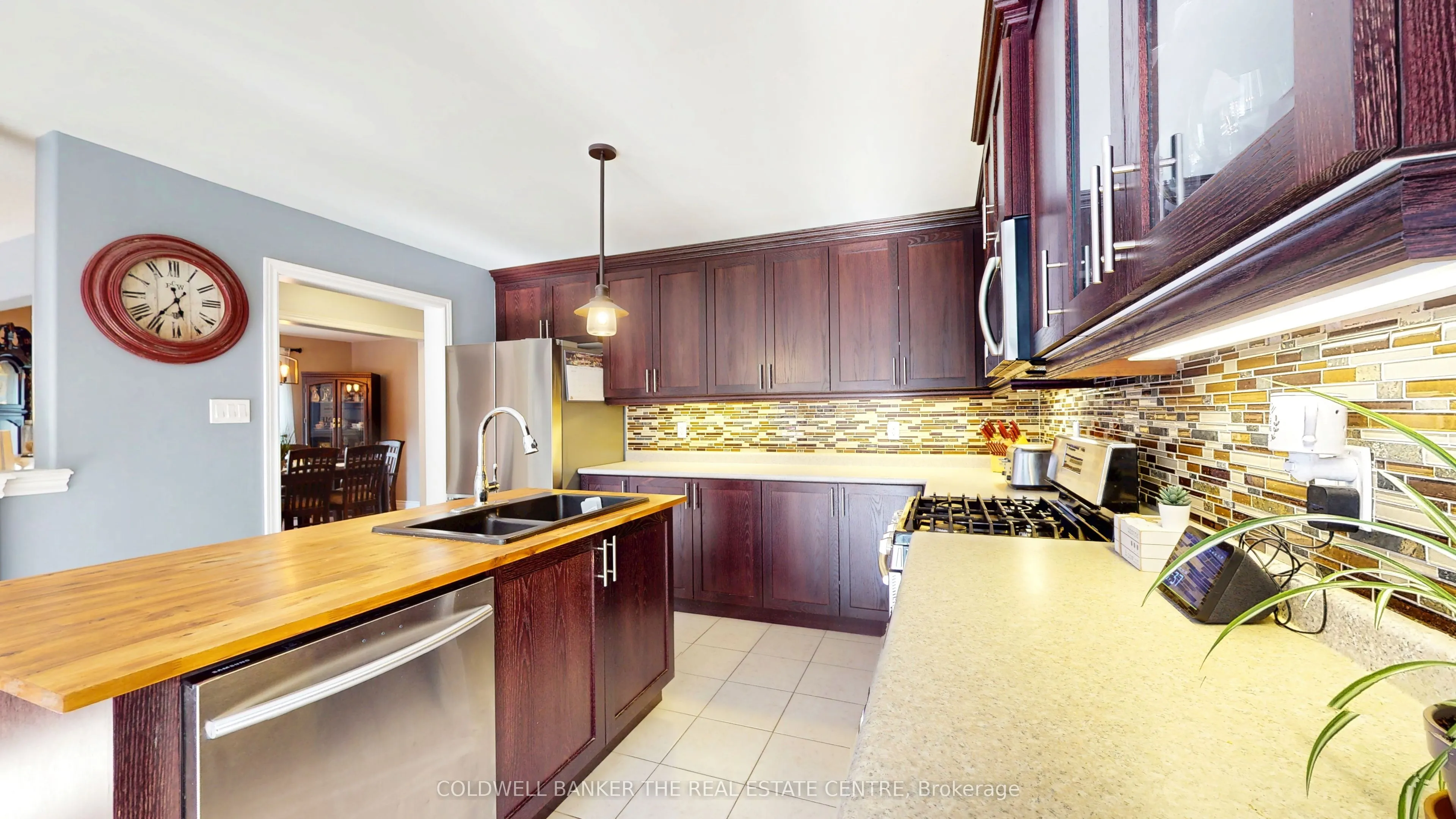 3086 Emperor Drive