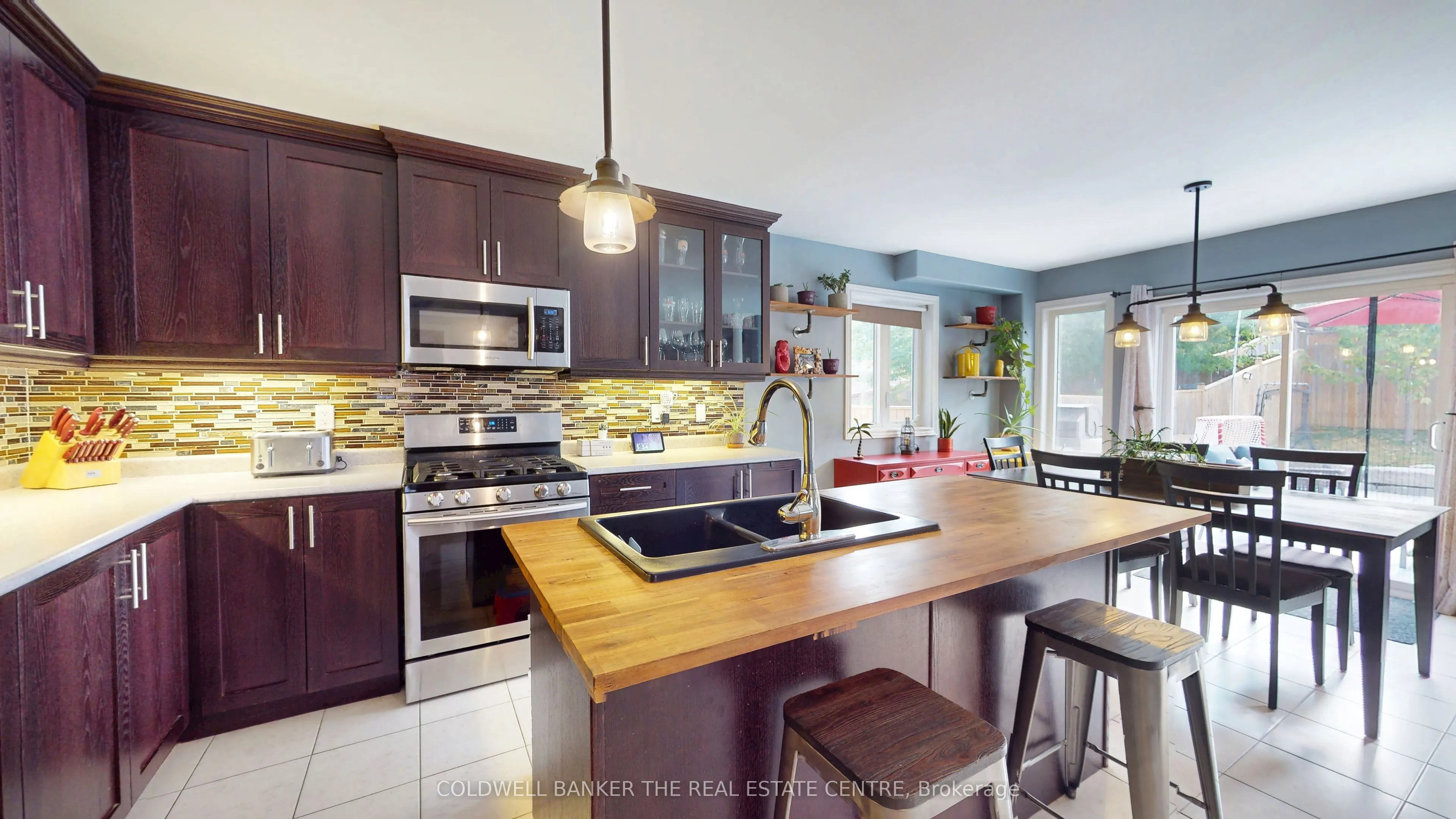 3086 Emperor Drive
