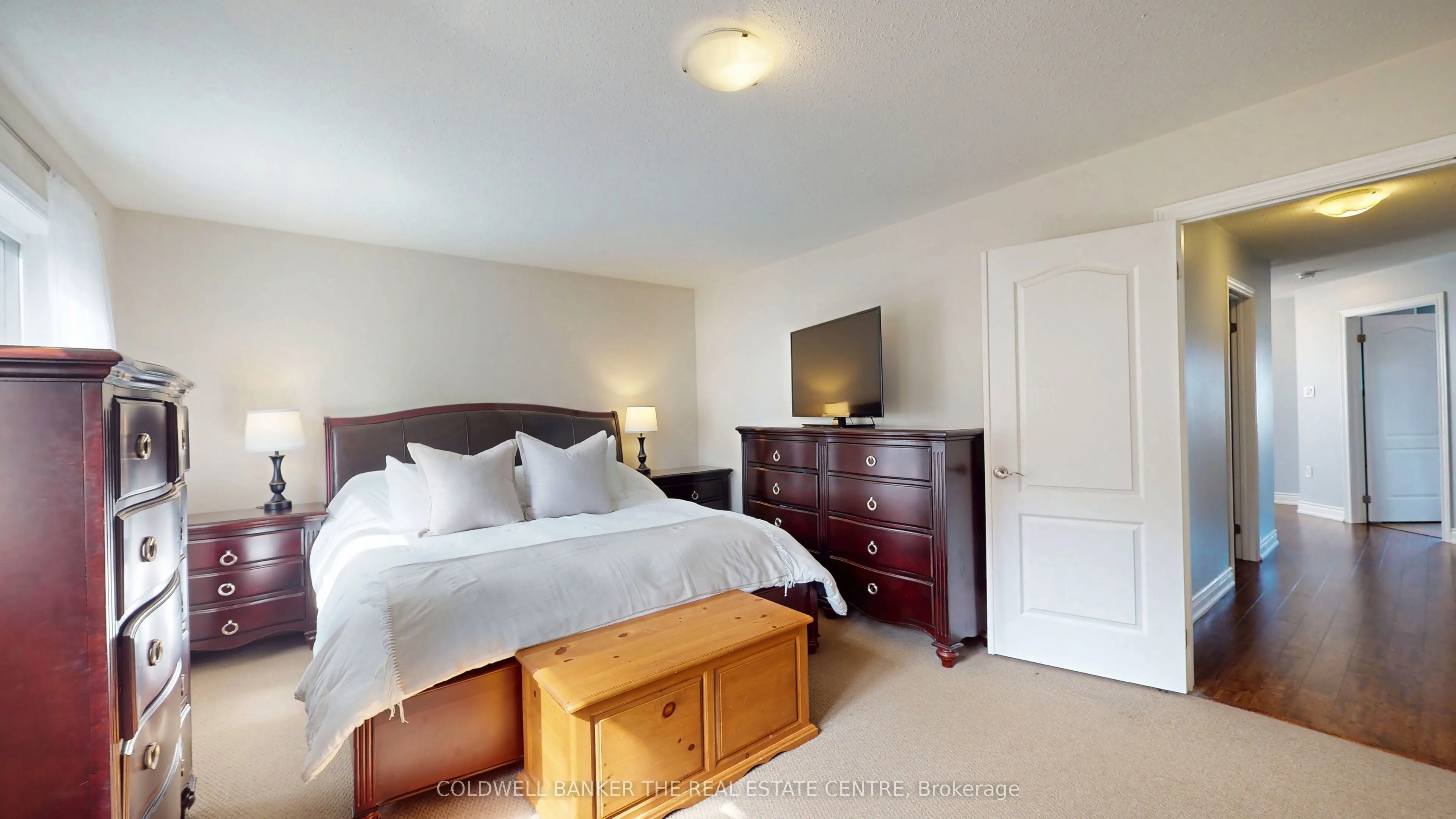 3086 Emperor Drive