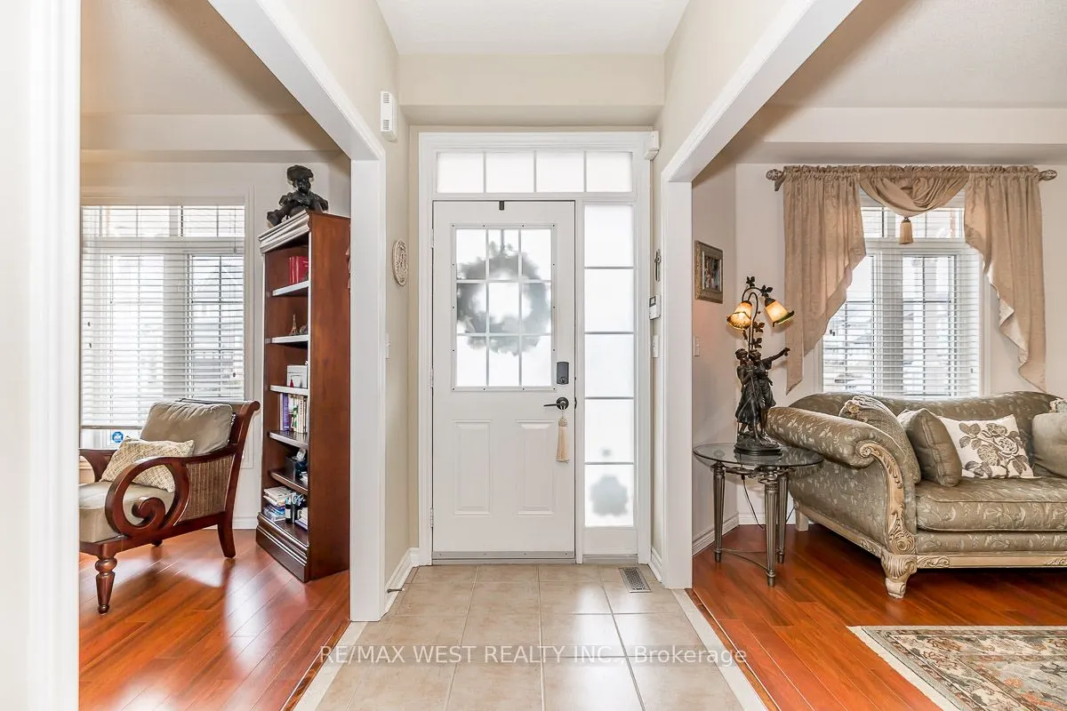118 Succession Crescent