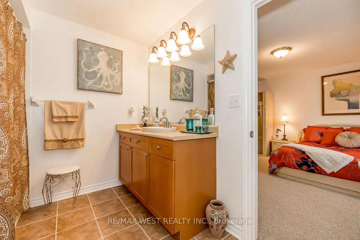 118 Succession Crescent