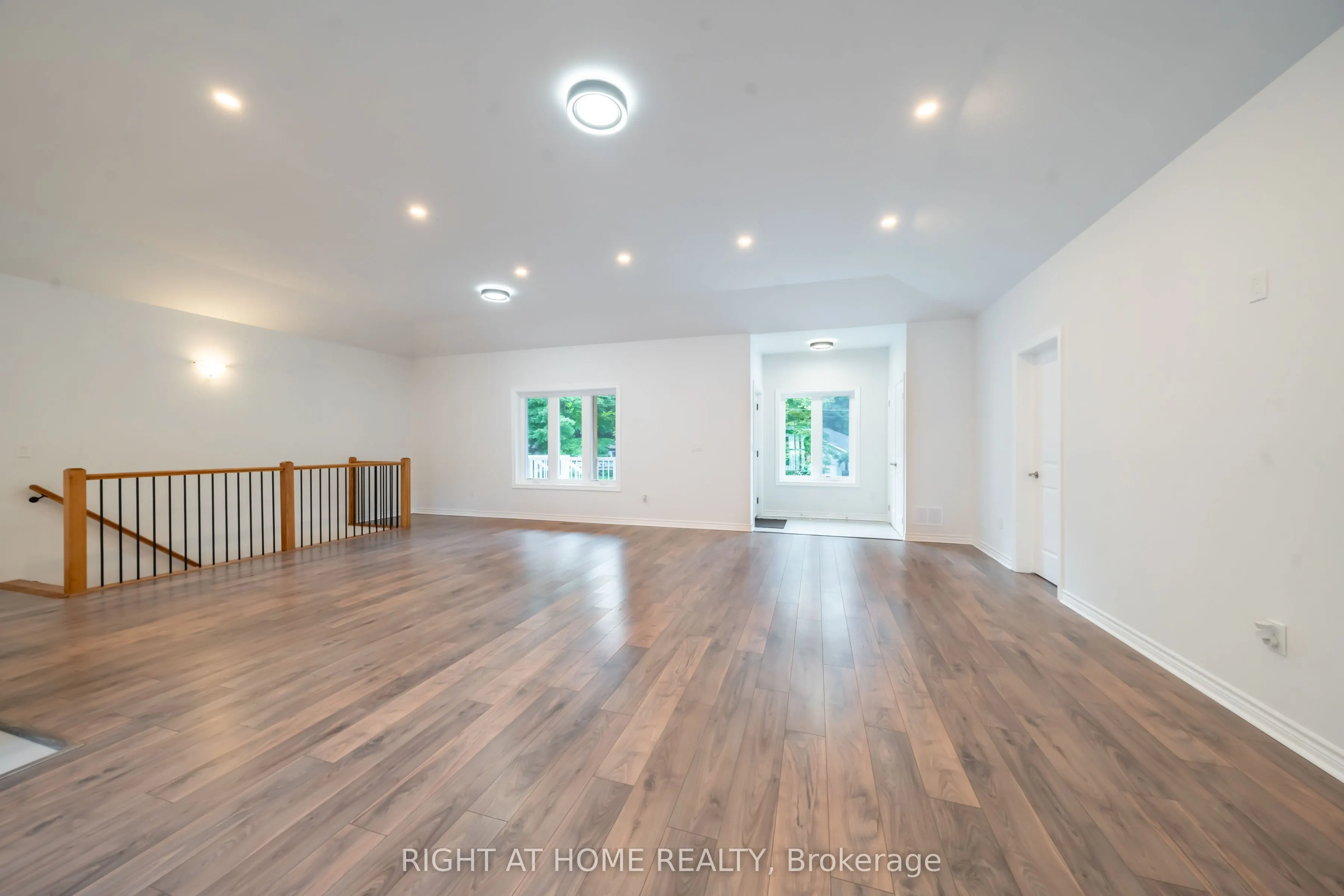 50 Breithaupt Crescent