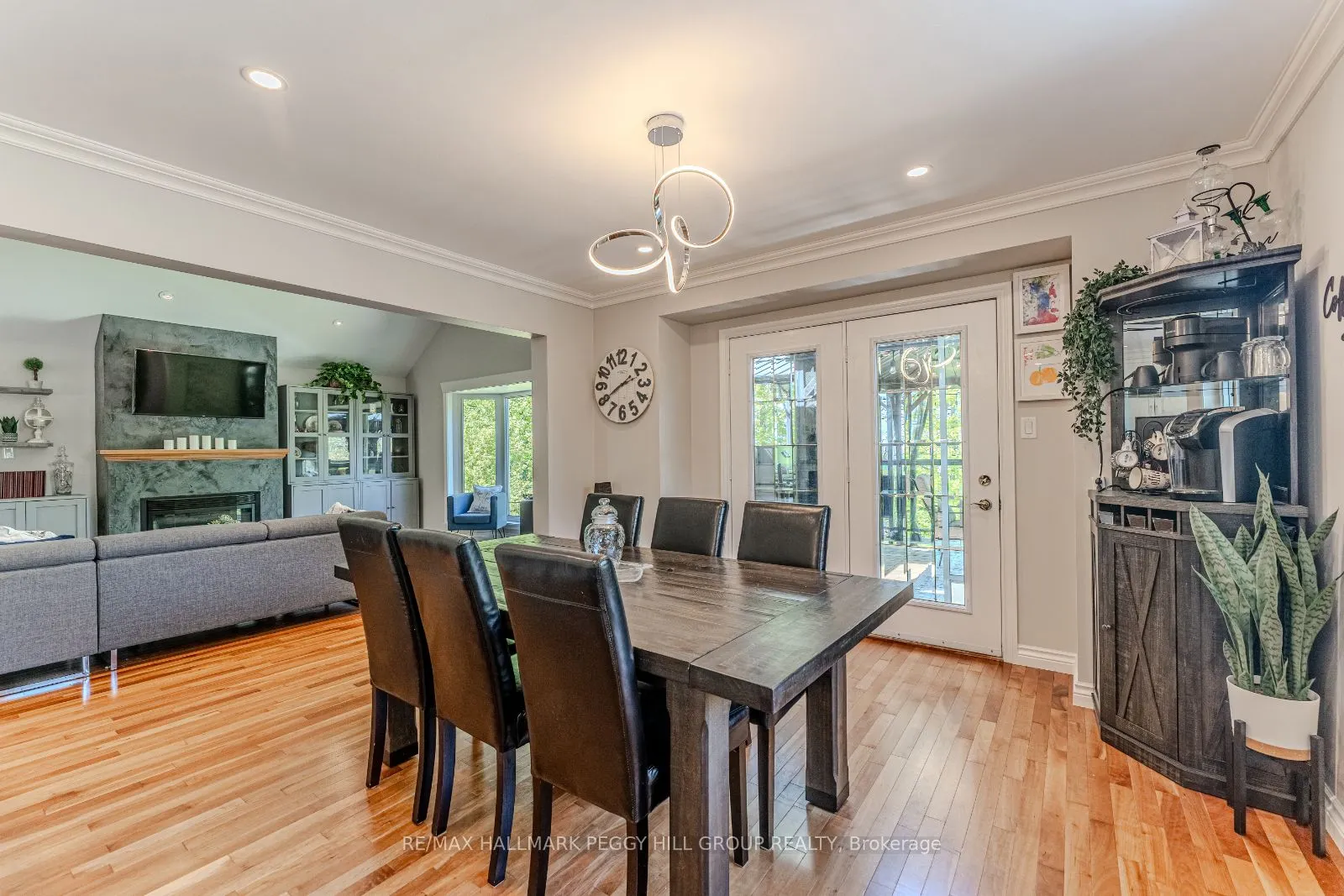 64 Woodcrest Road