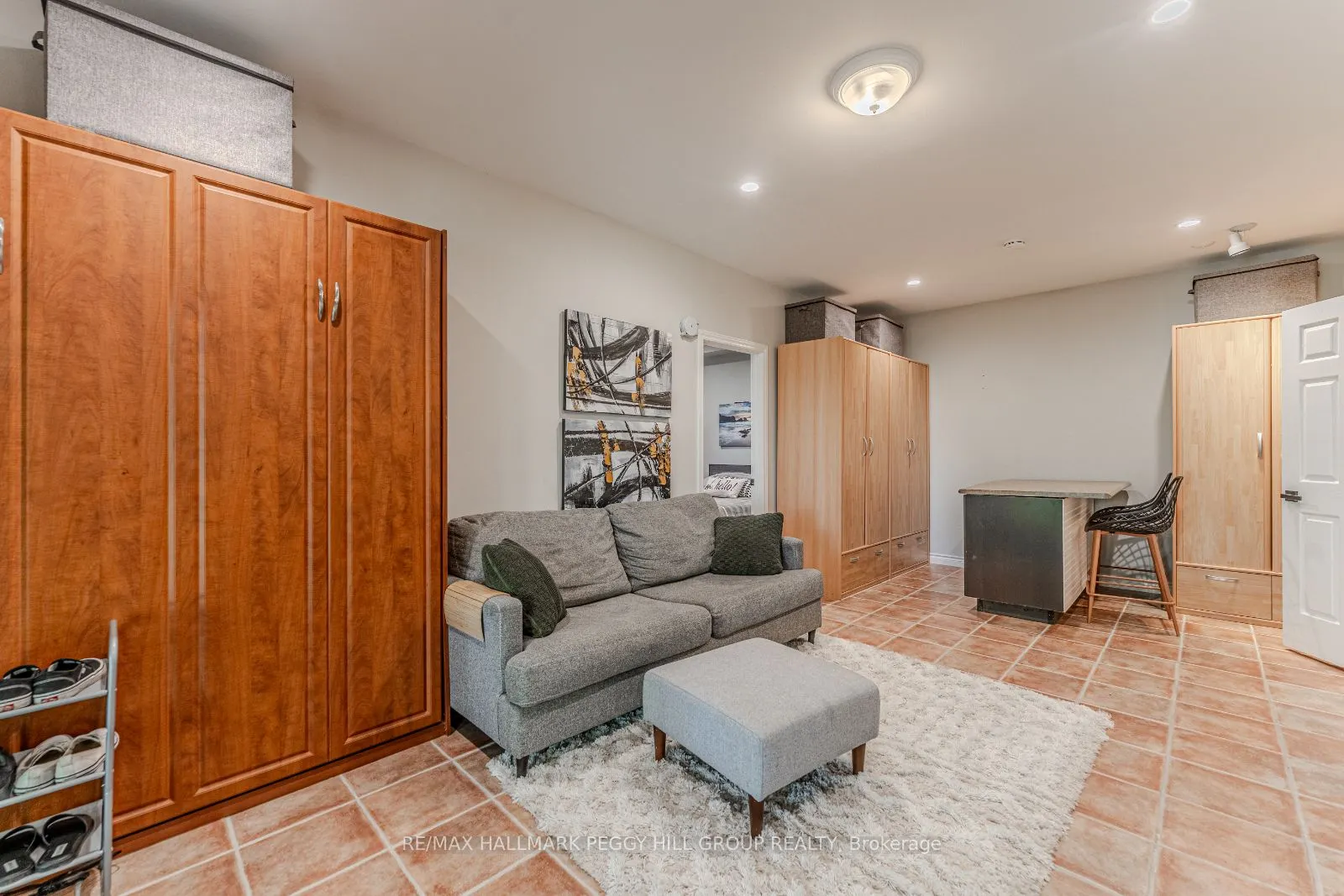 64 Woodcrest Road