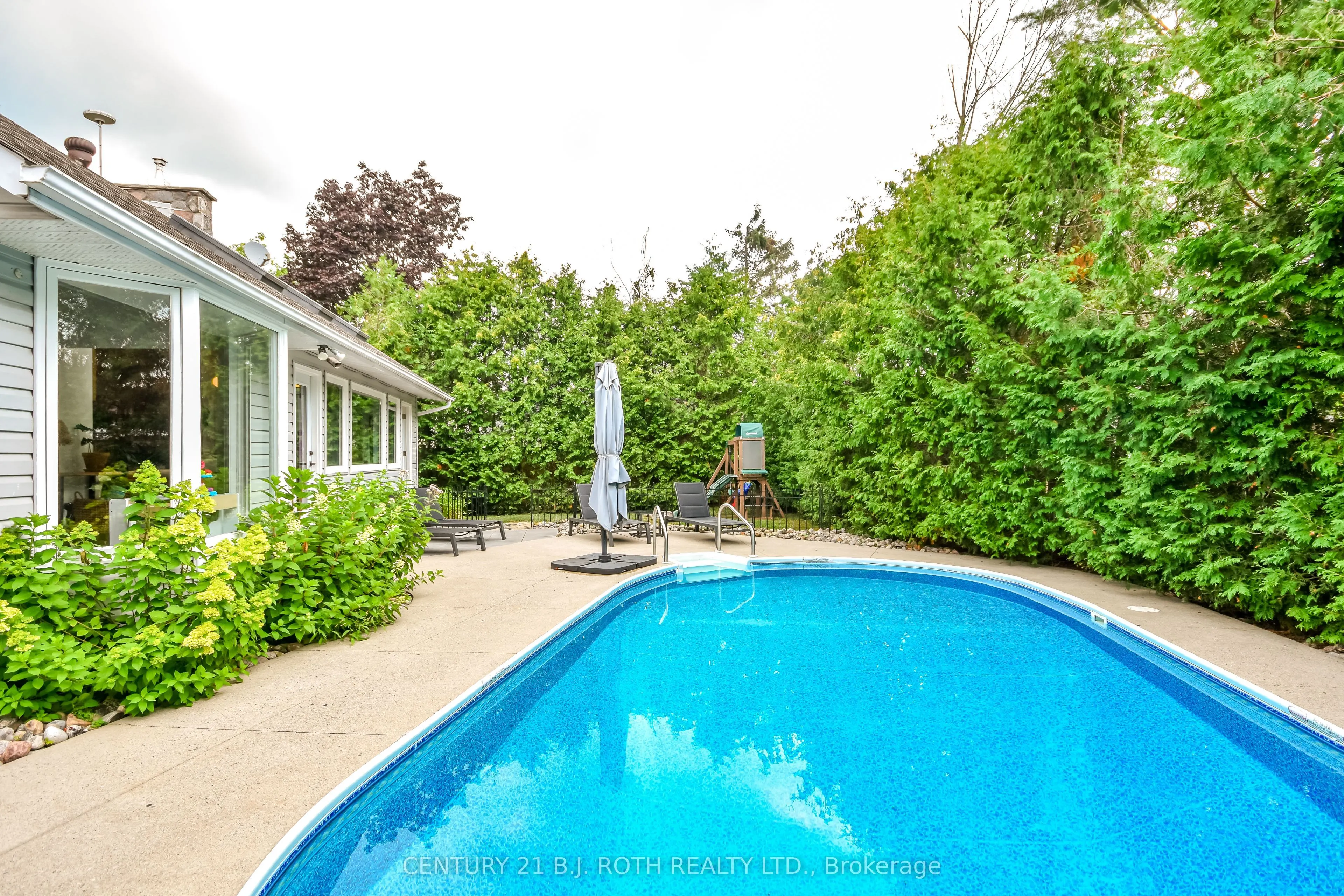 31 Howard Drive