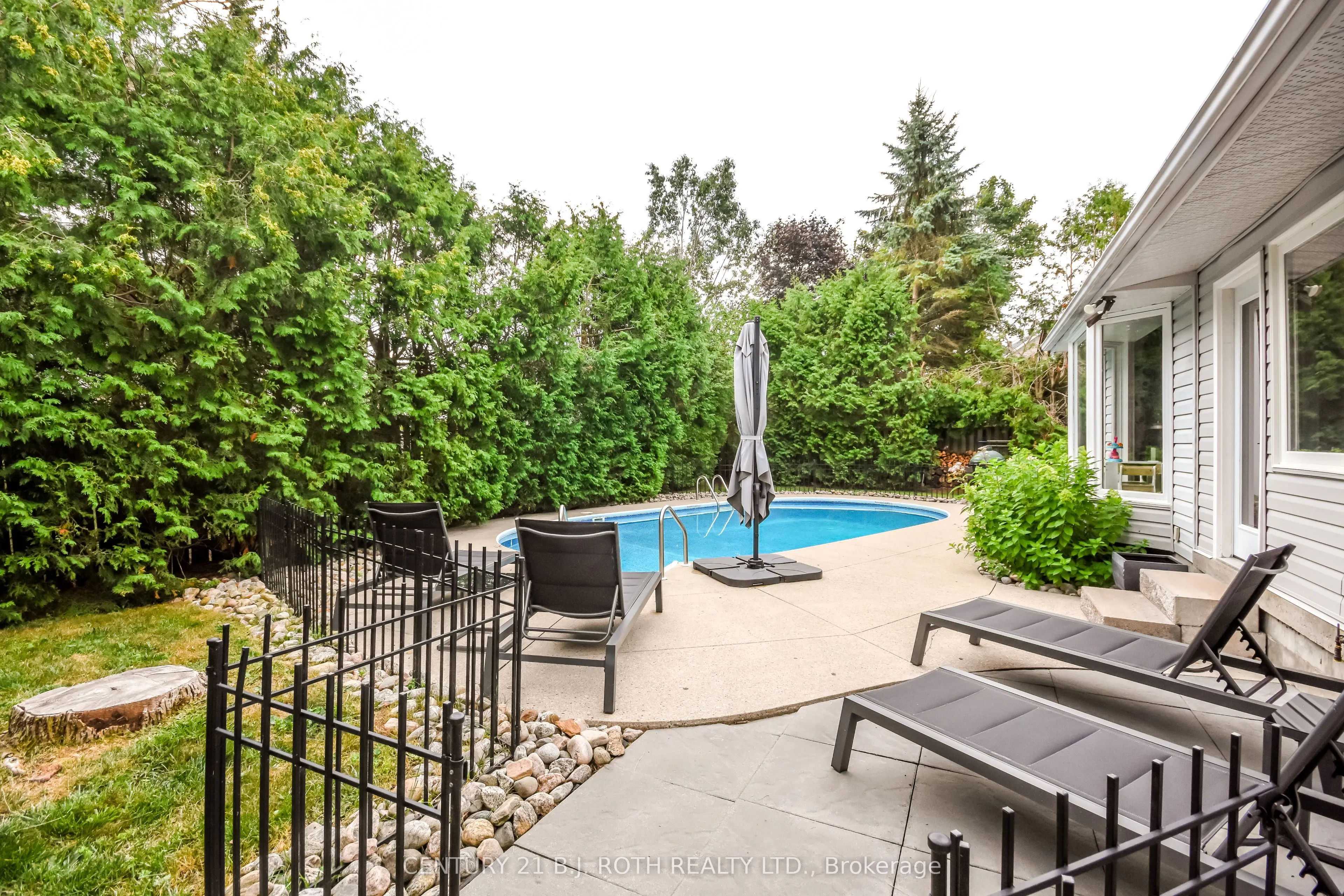 31 Howard Drive