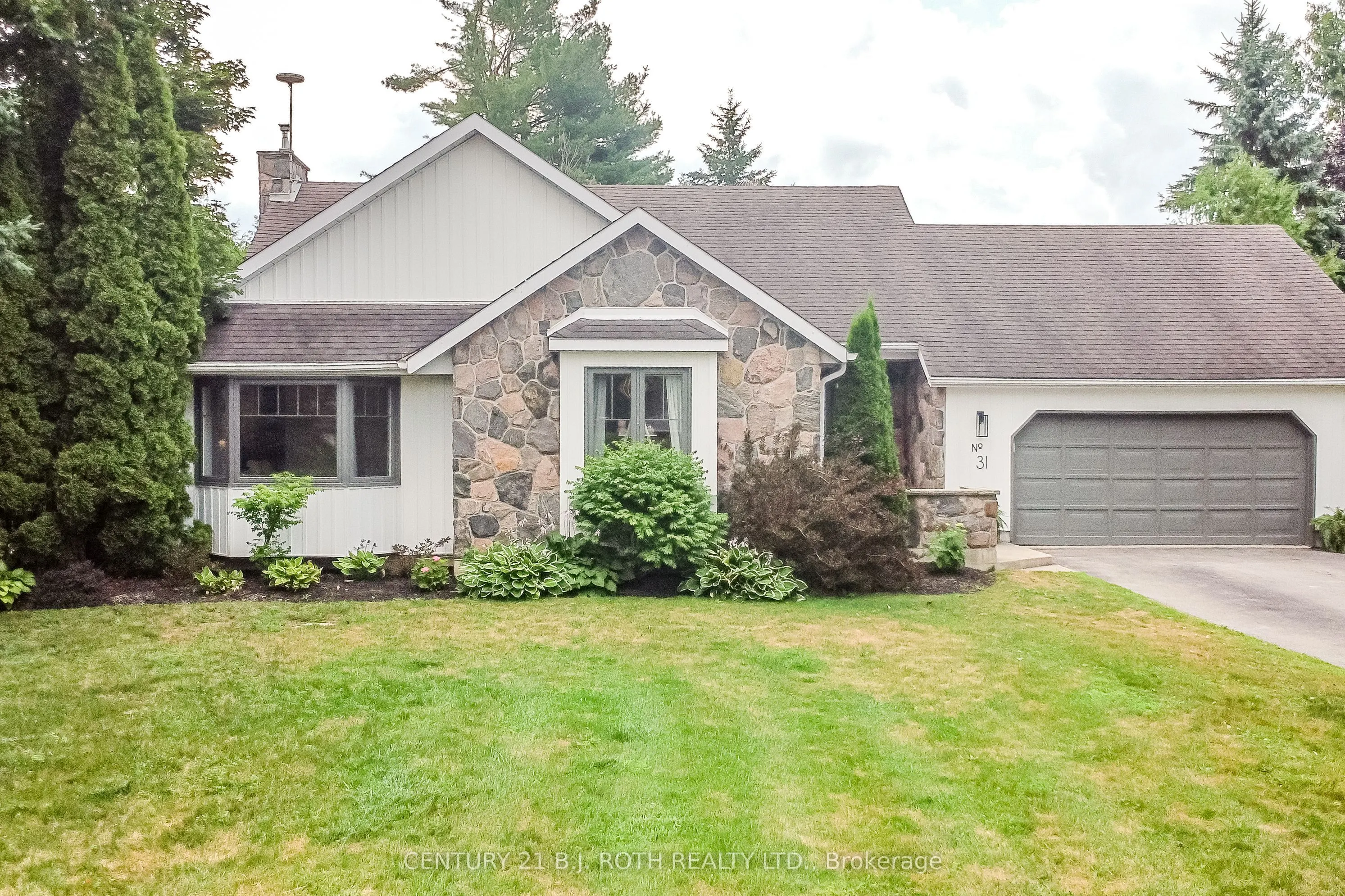 31 Howard Drive