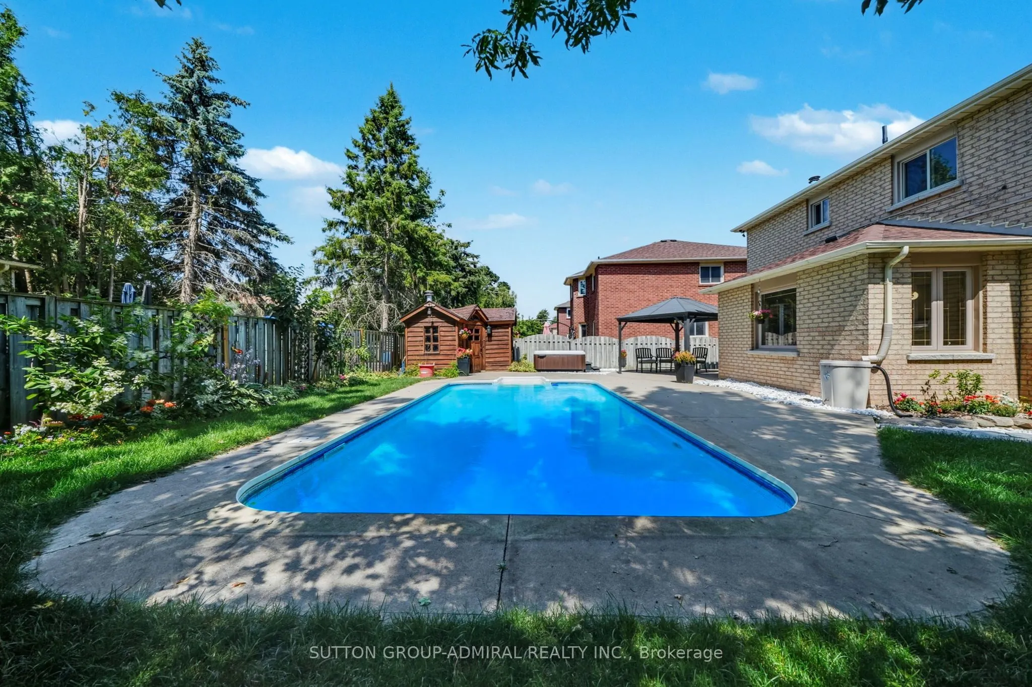 6 Milne Court