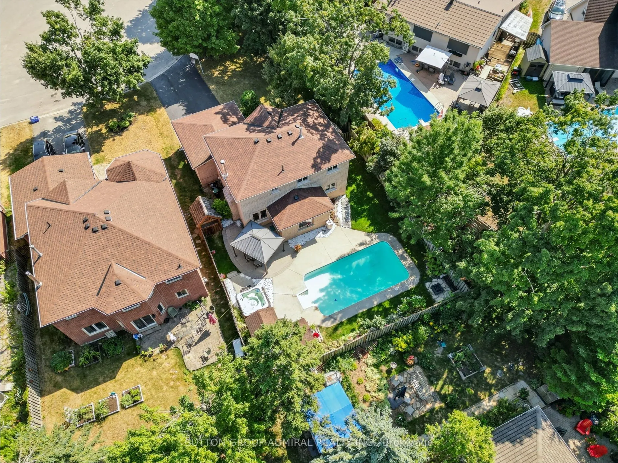 6 Milne Court