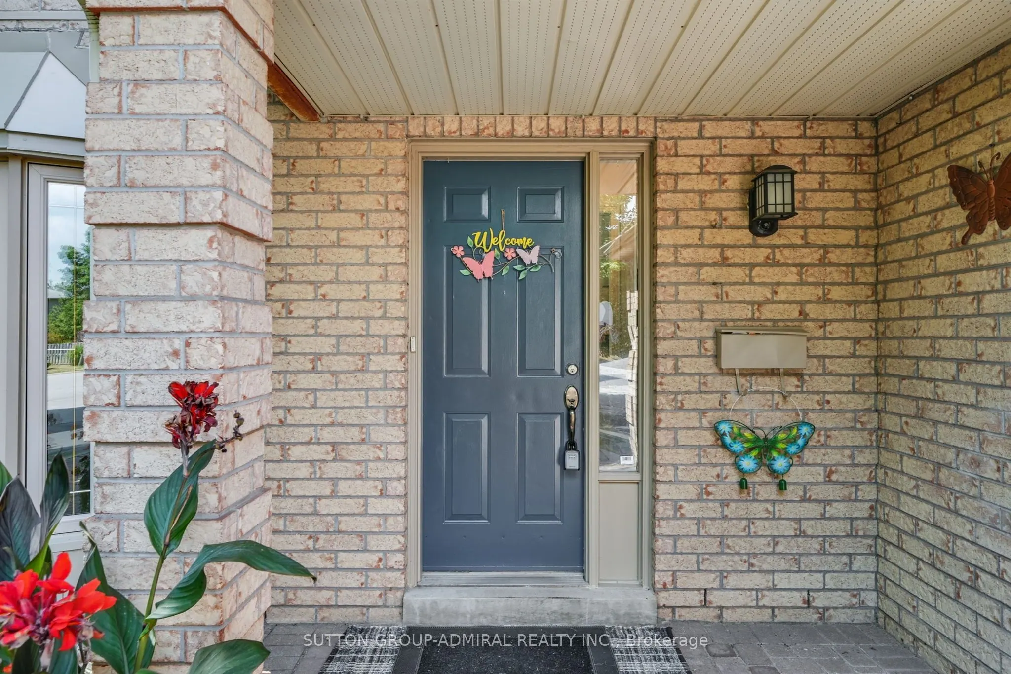 6 Milne Court
