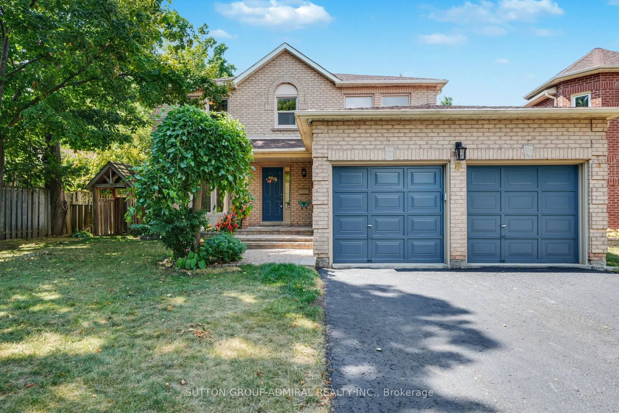 6 Milne Court