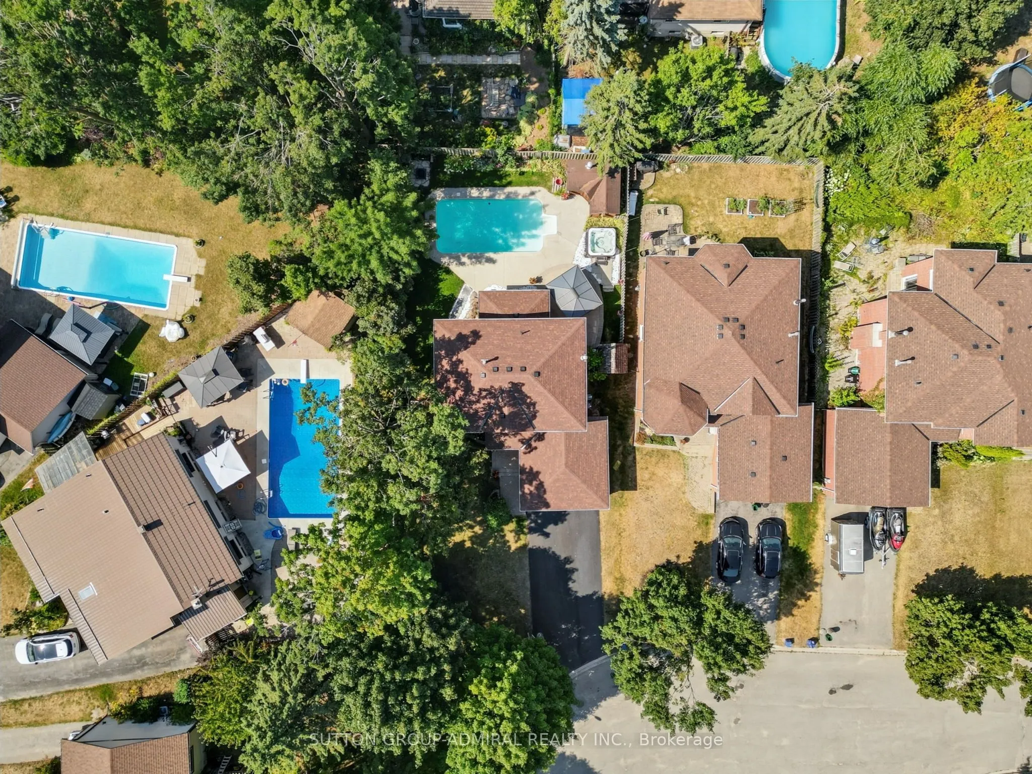 6 Milne Court