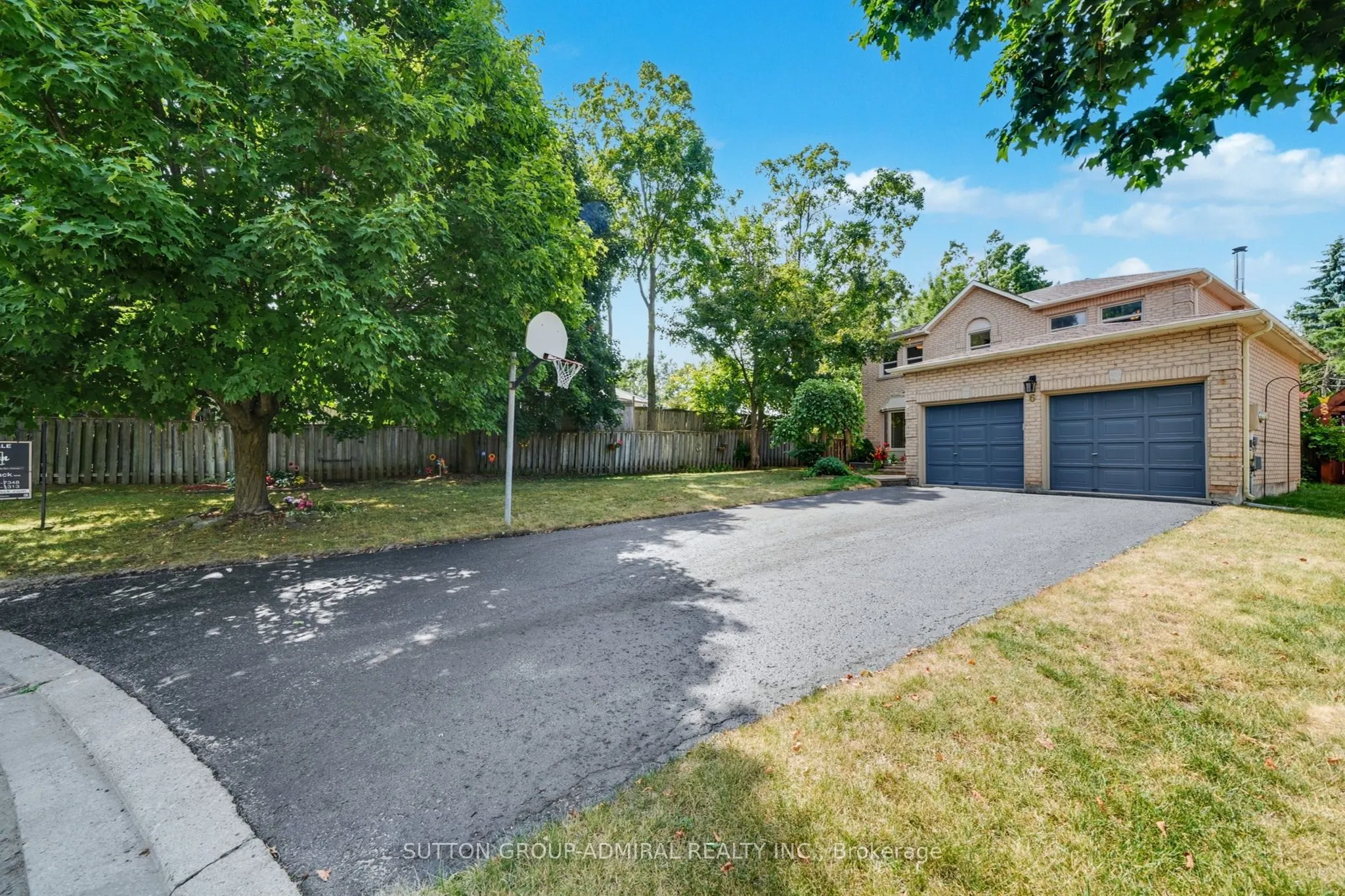 6 Milne Court