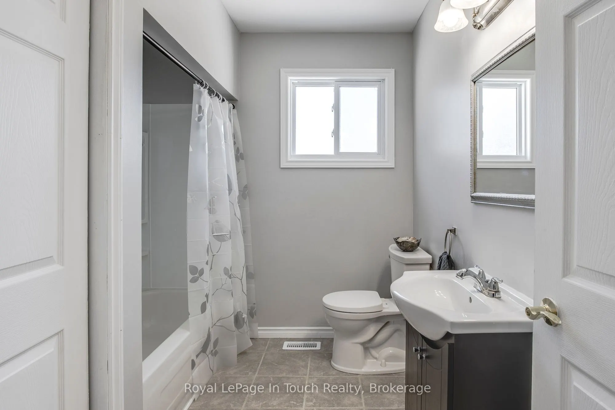 284 Concession 12 Road E