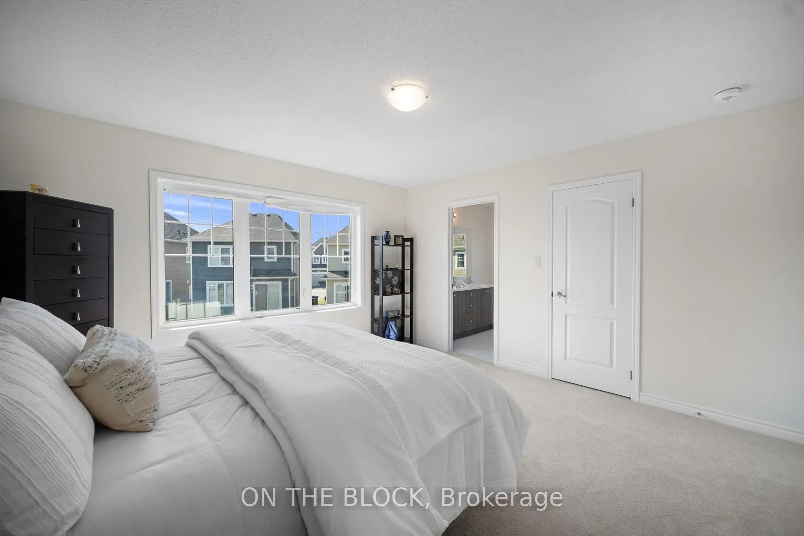 6 Courtland Way
