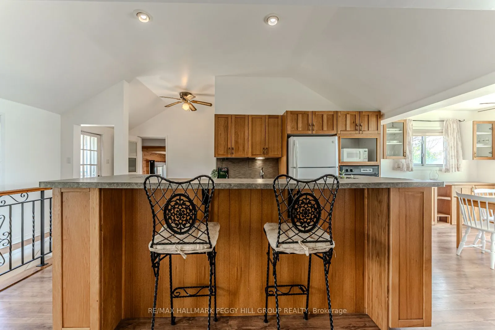 5580 Penetanguishene Road