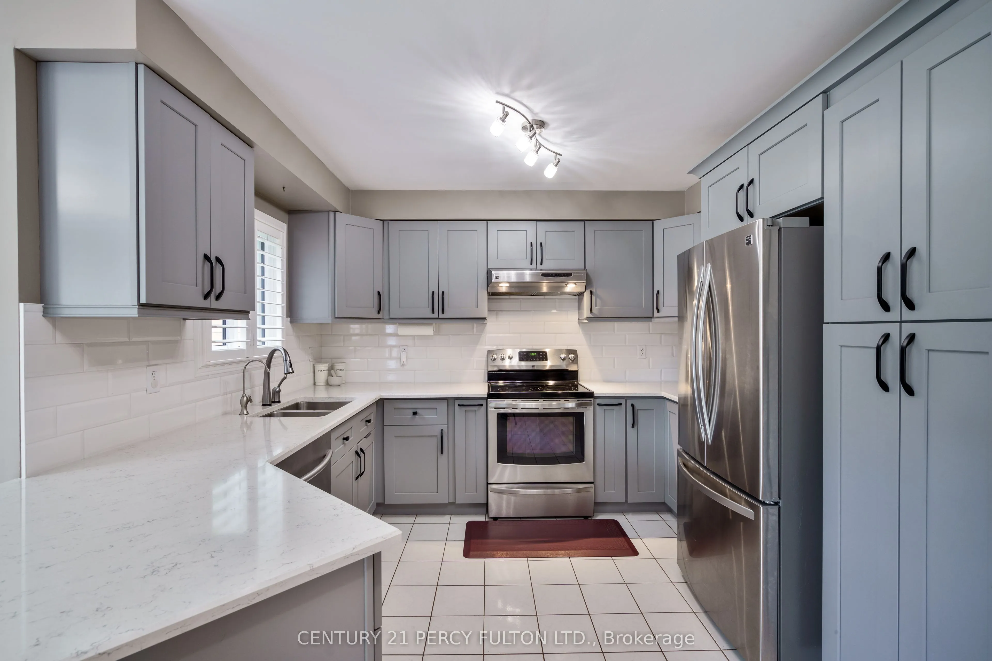 54 Cityview Circle