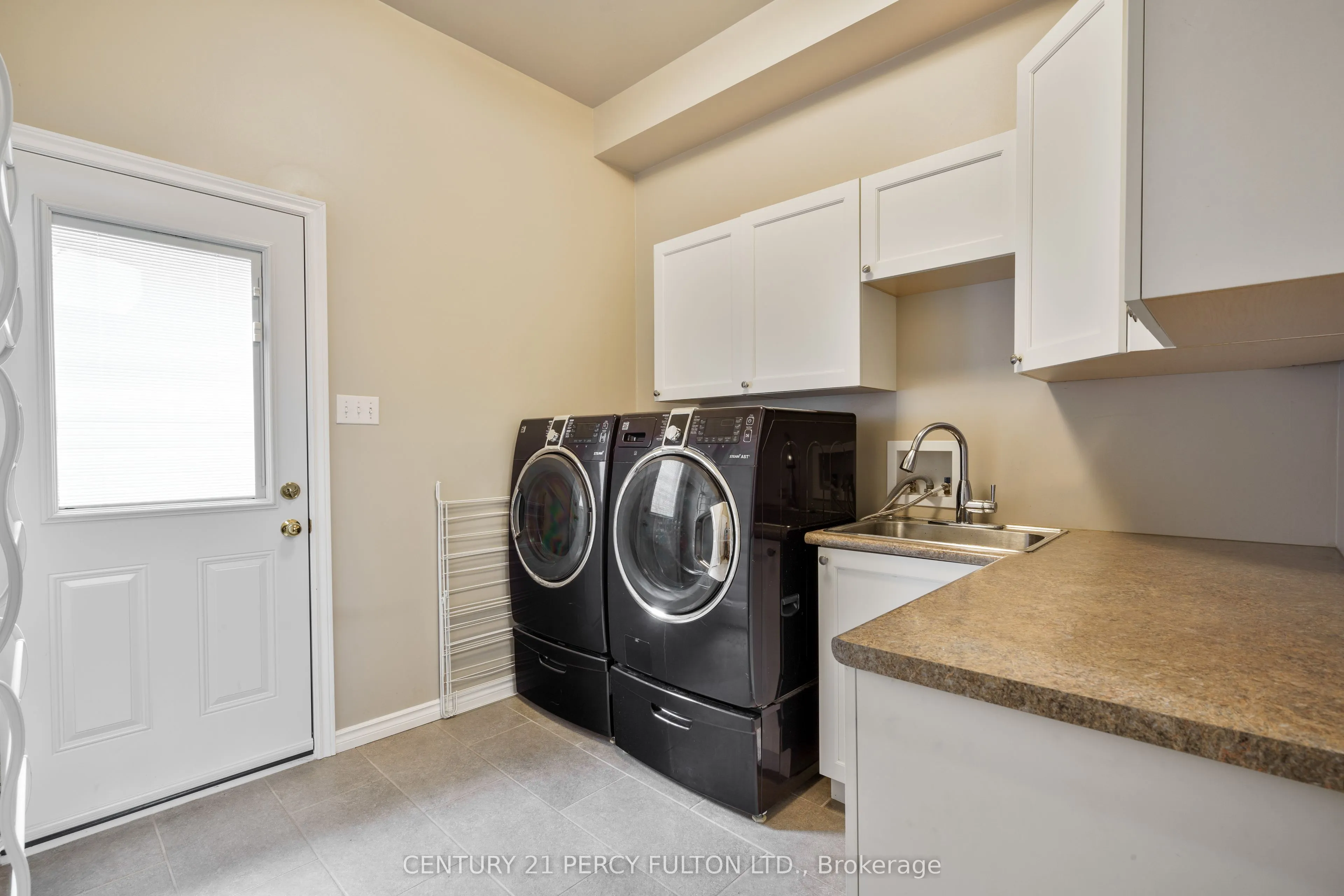54 Cityview Circle