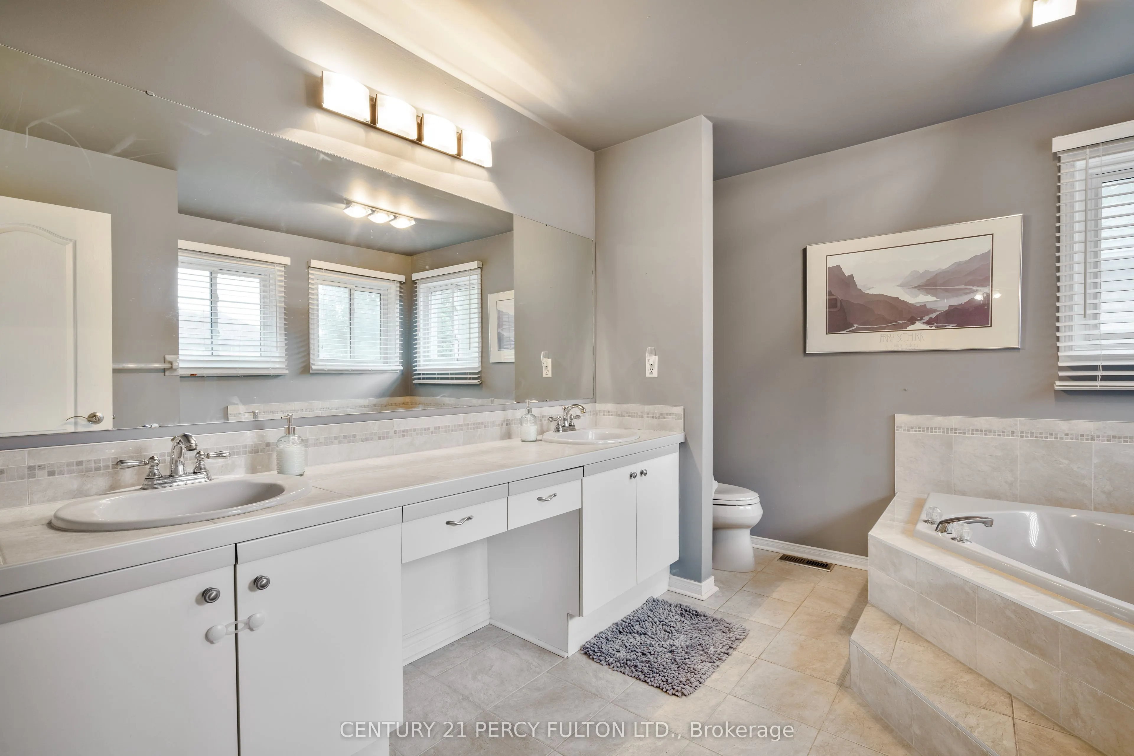 54 Cityview Circle