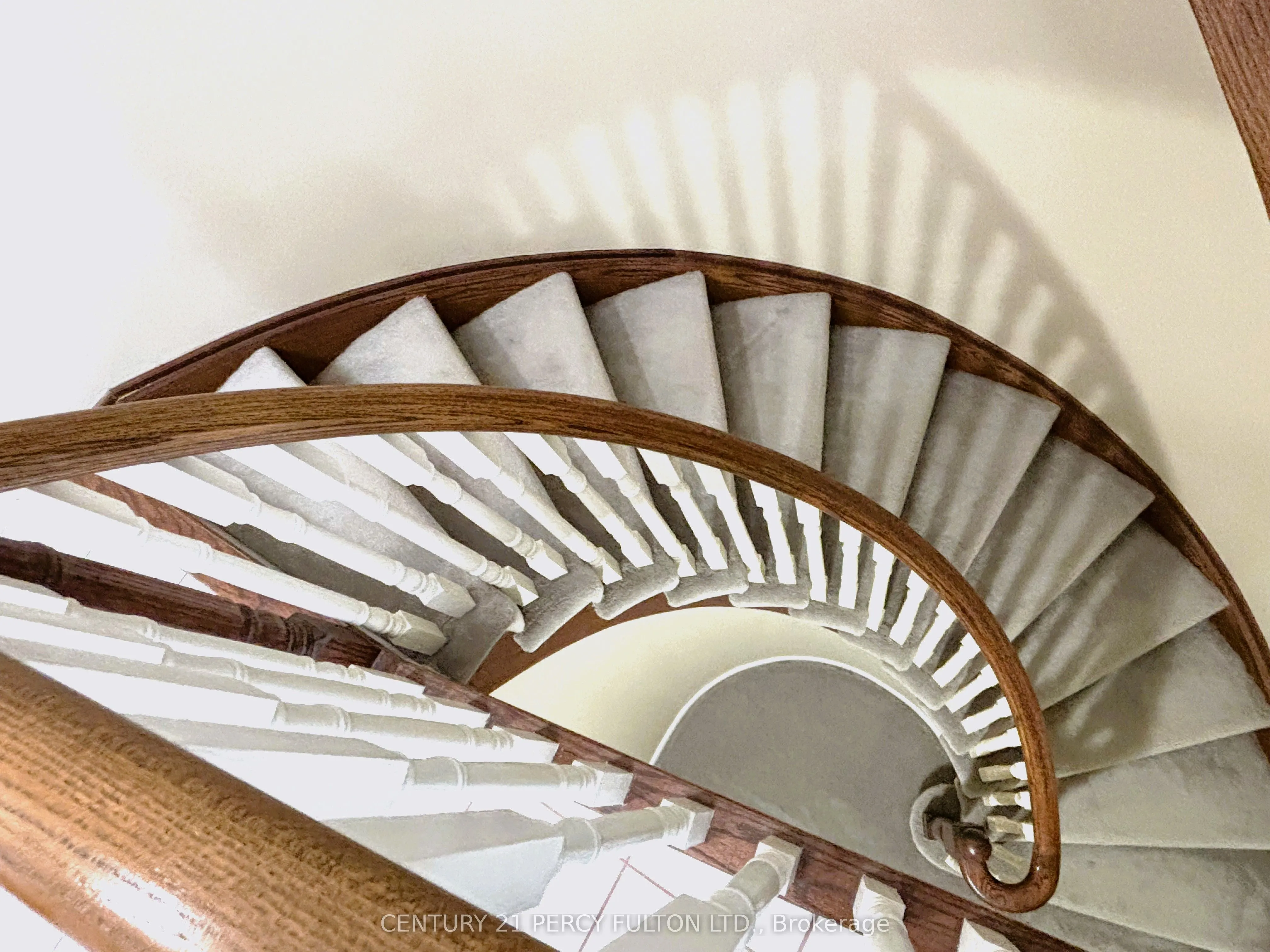 54 Cityview Circle
