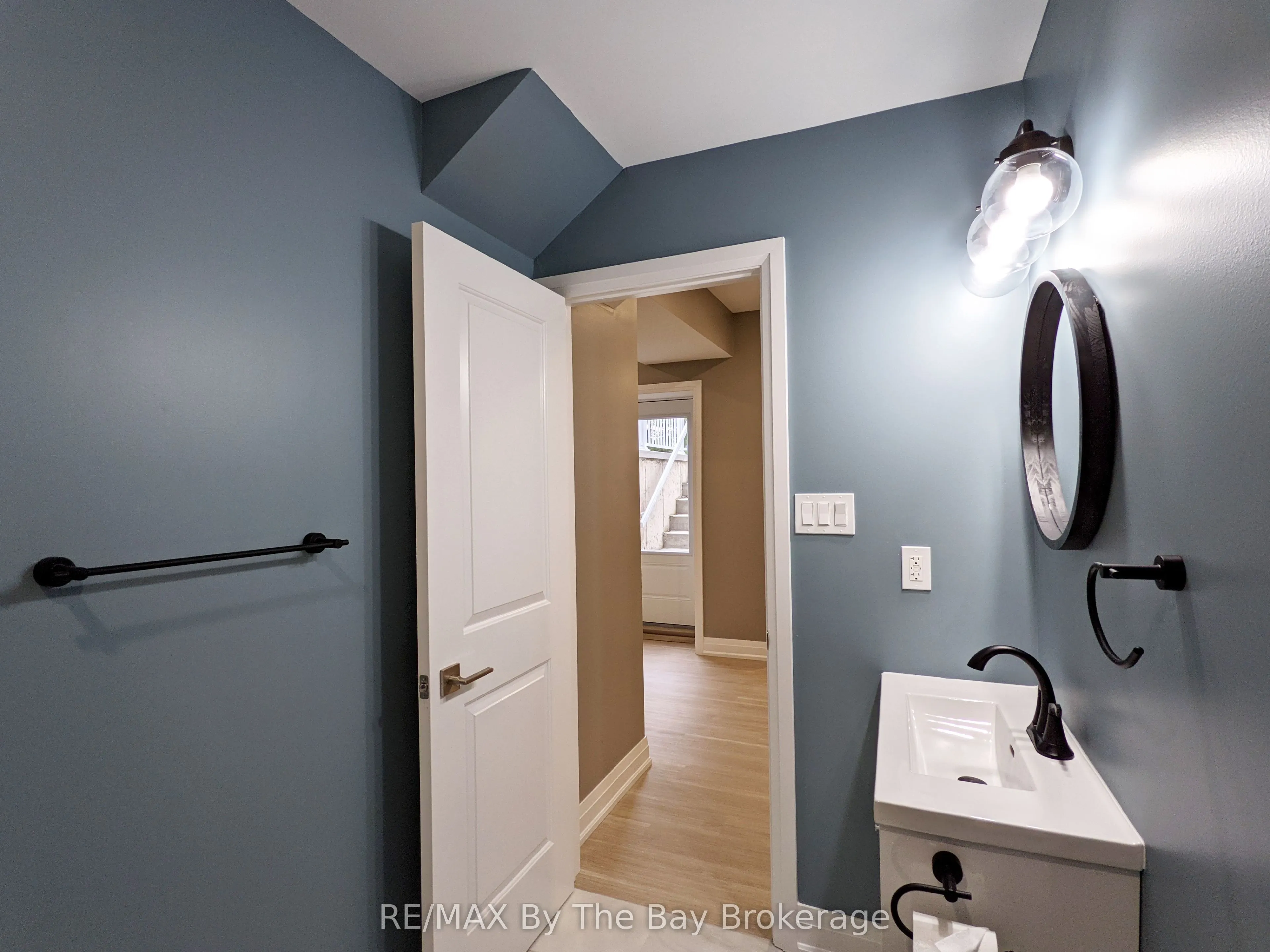 66 Regina Boulevard, #Lower Level