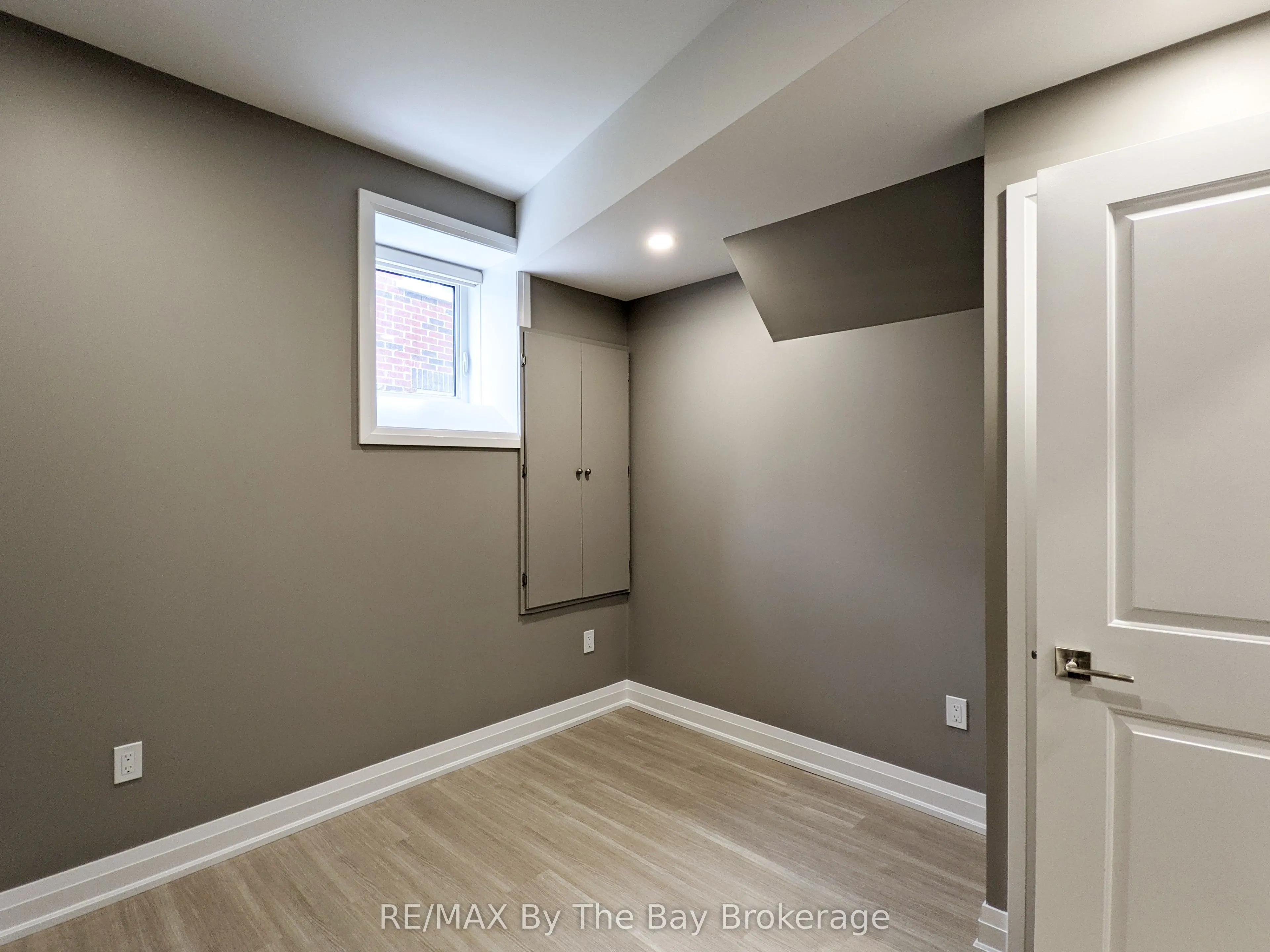 66 Regina Boulevard, #Lower Level