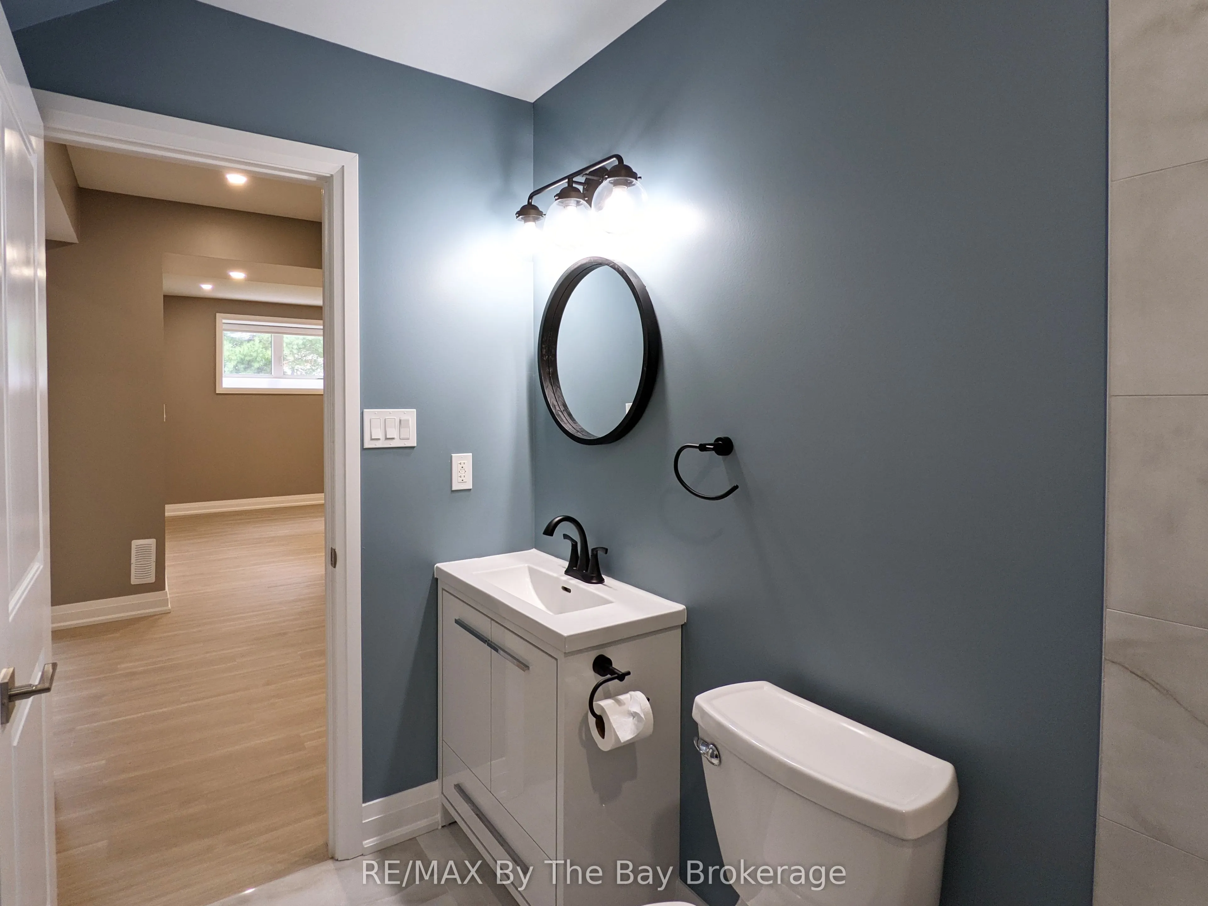 66 Regina Boulevard, #Lower Level