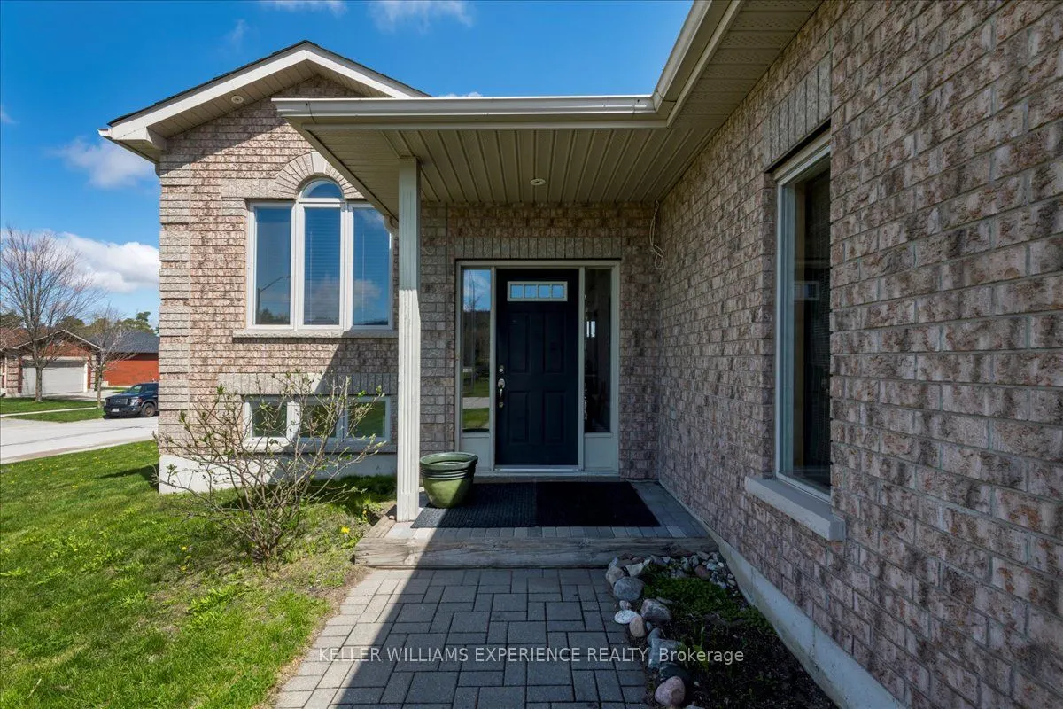 33 Primrose Crescent