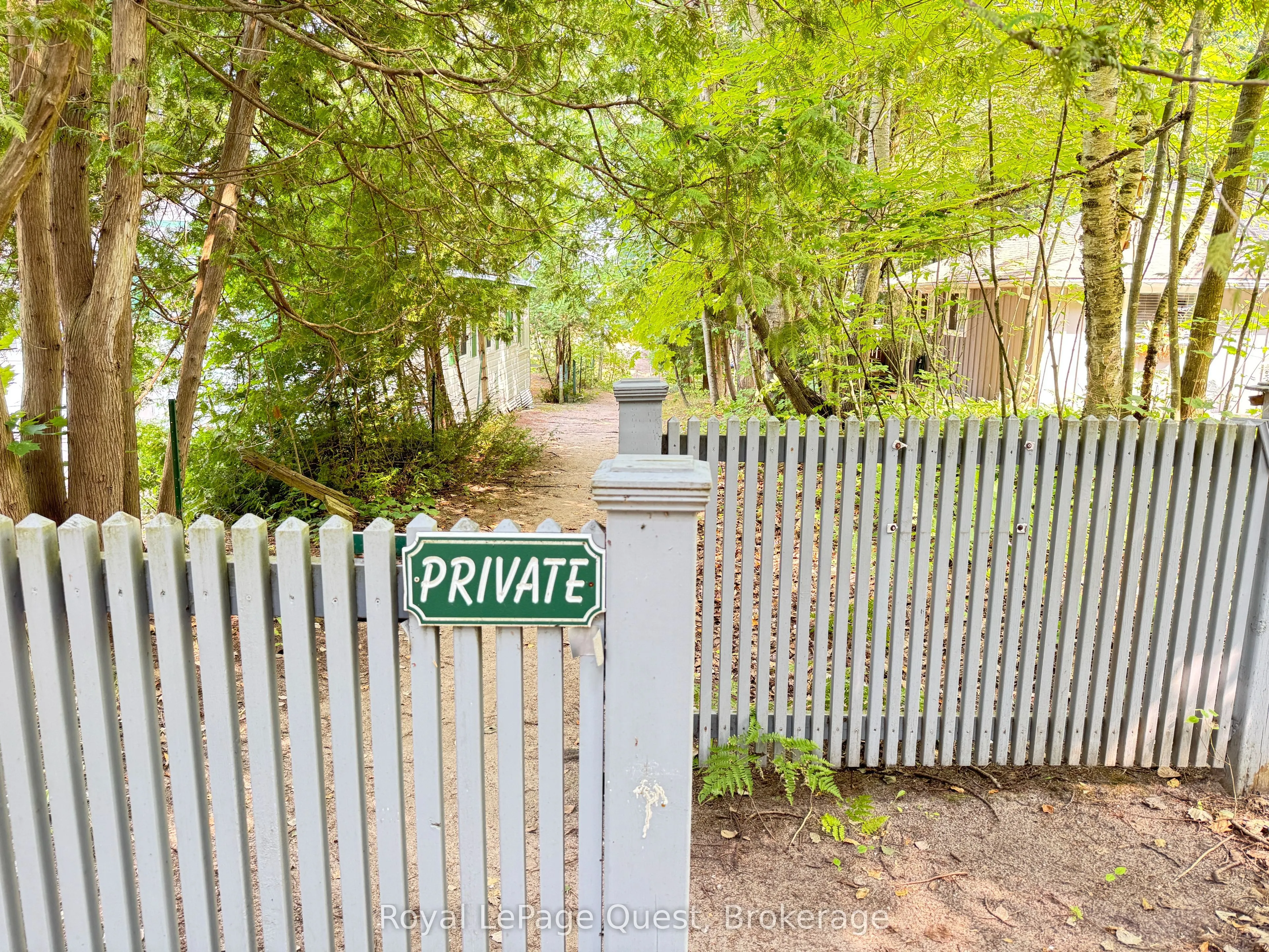 61 Green Point Road