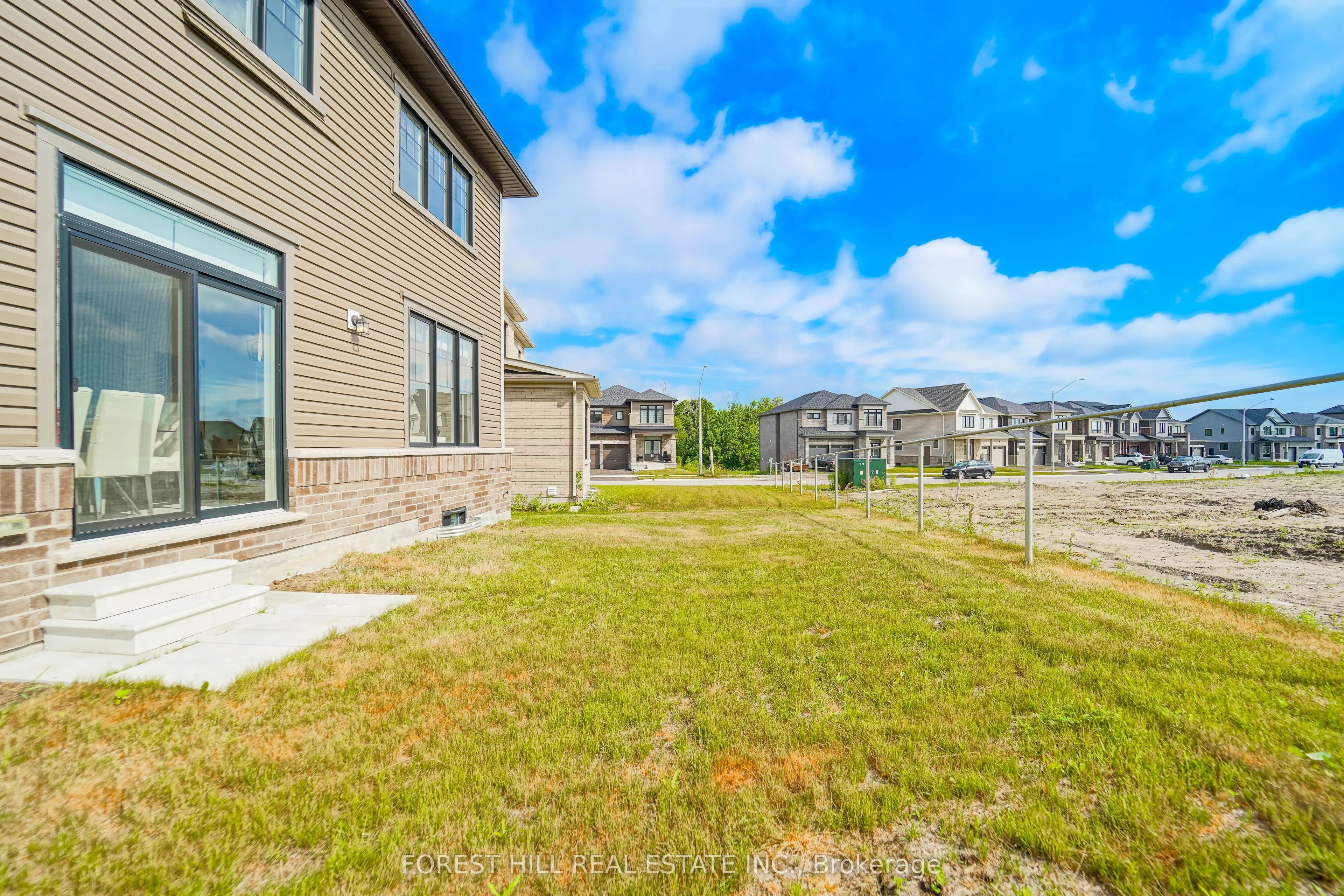29 Kingsbury Trail