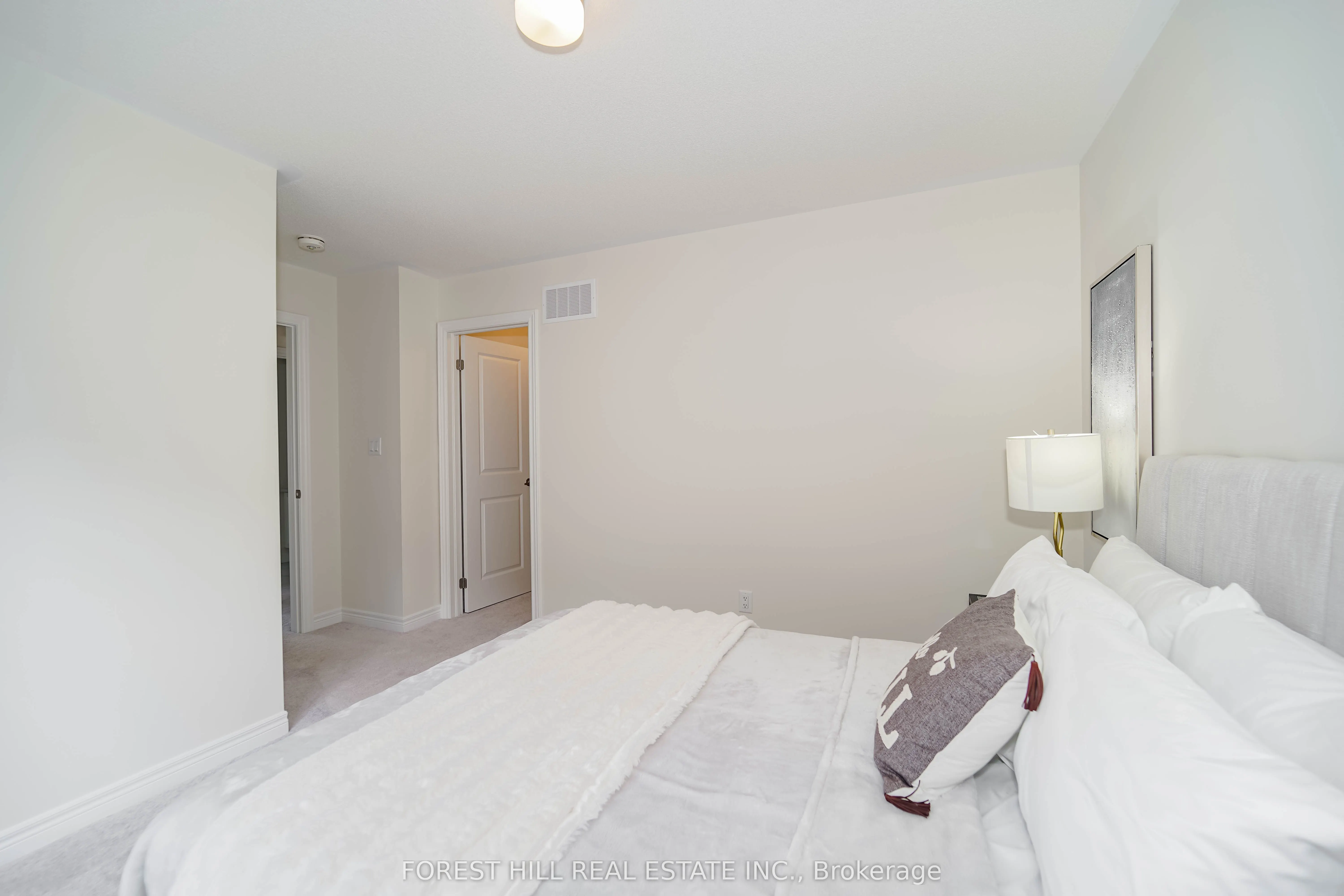 29 Kingsbury Trail