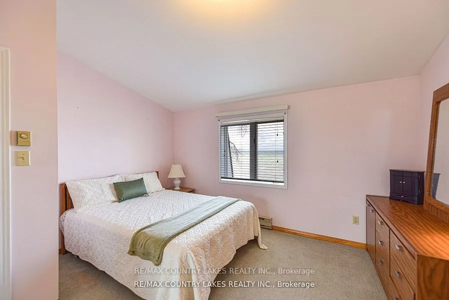 2102 Lakeshore Drive