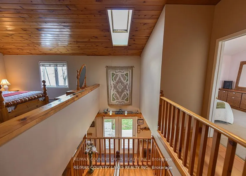 2102 Lakeshore Drive