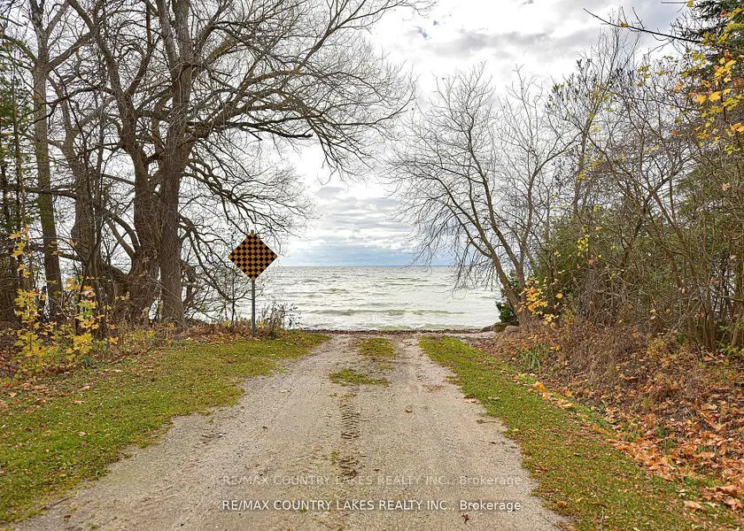 2102 Lakeshore Drive