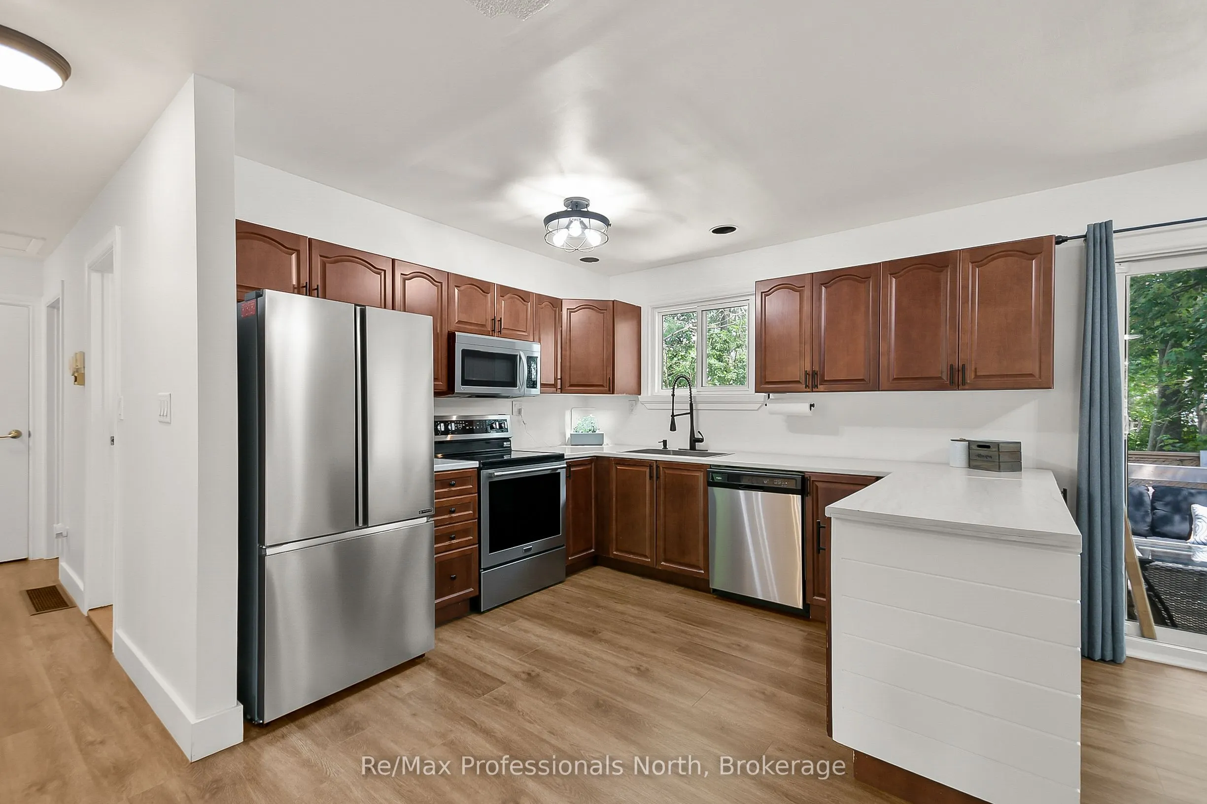 3457 Bayou Road
