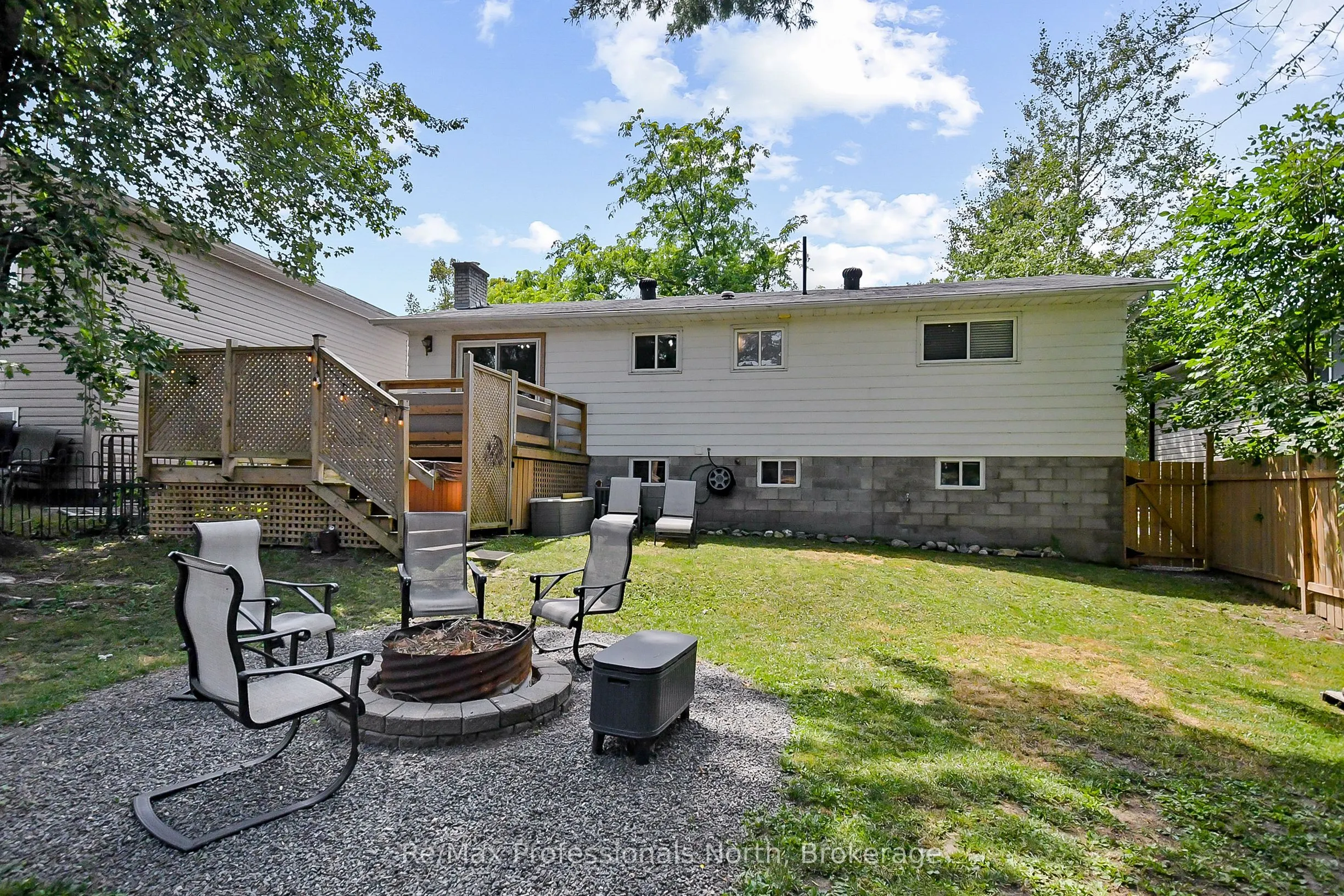 3457 Bayou Road