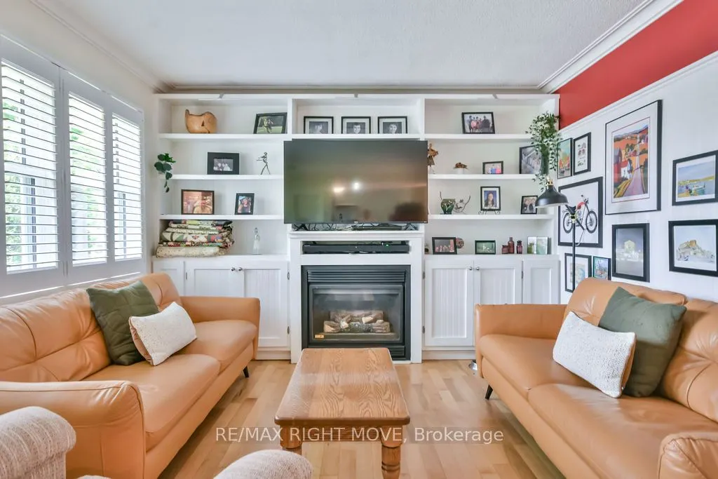 129 North Street W