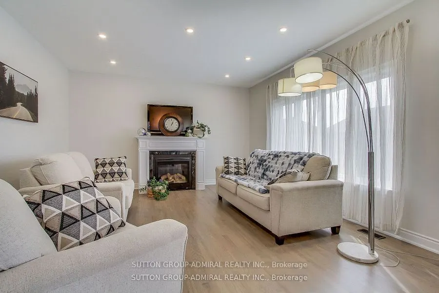 26 Oakmont Avenue