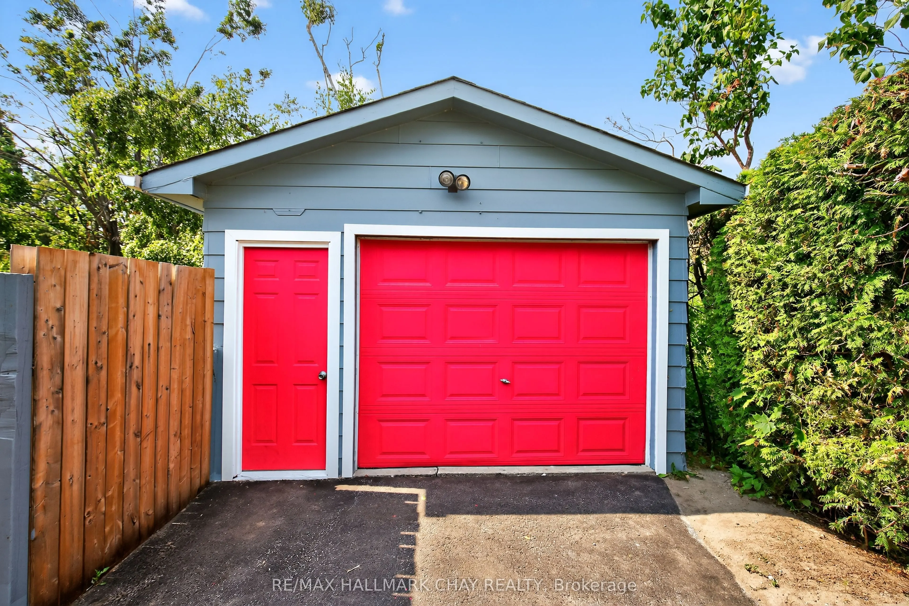 410 Arthur Street