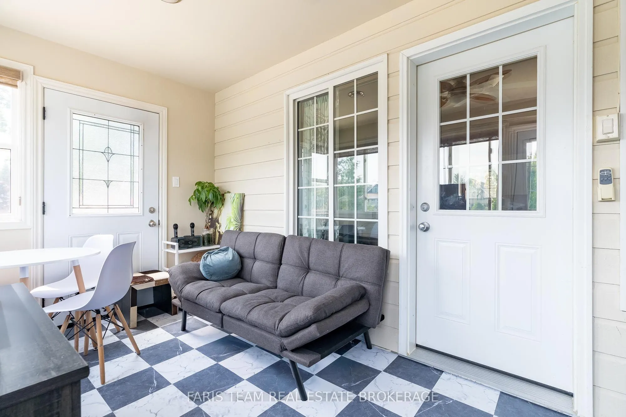 3 Awenda Avenue