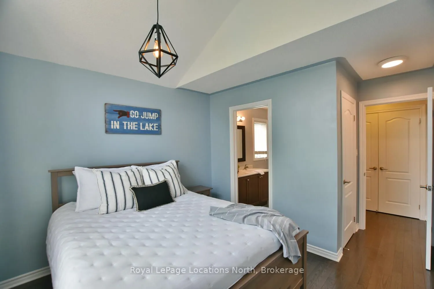 20 Leeward Circle