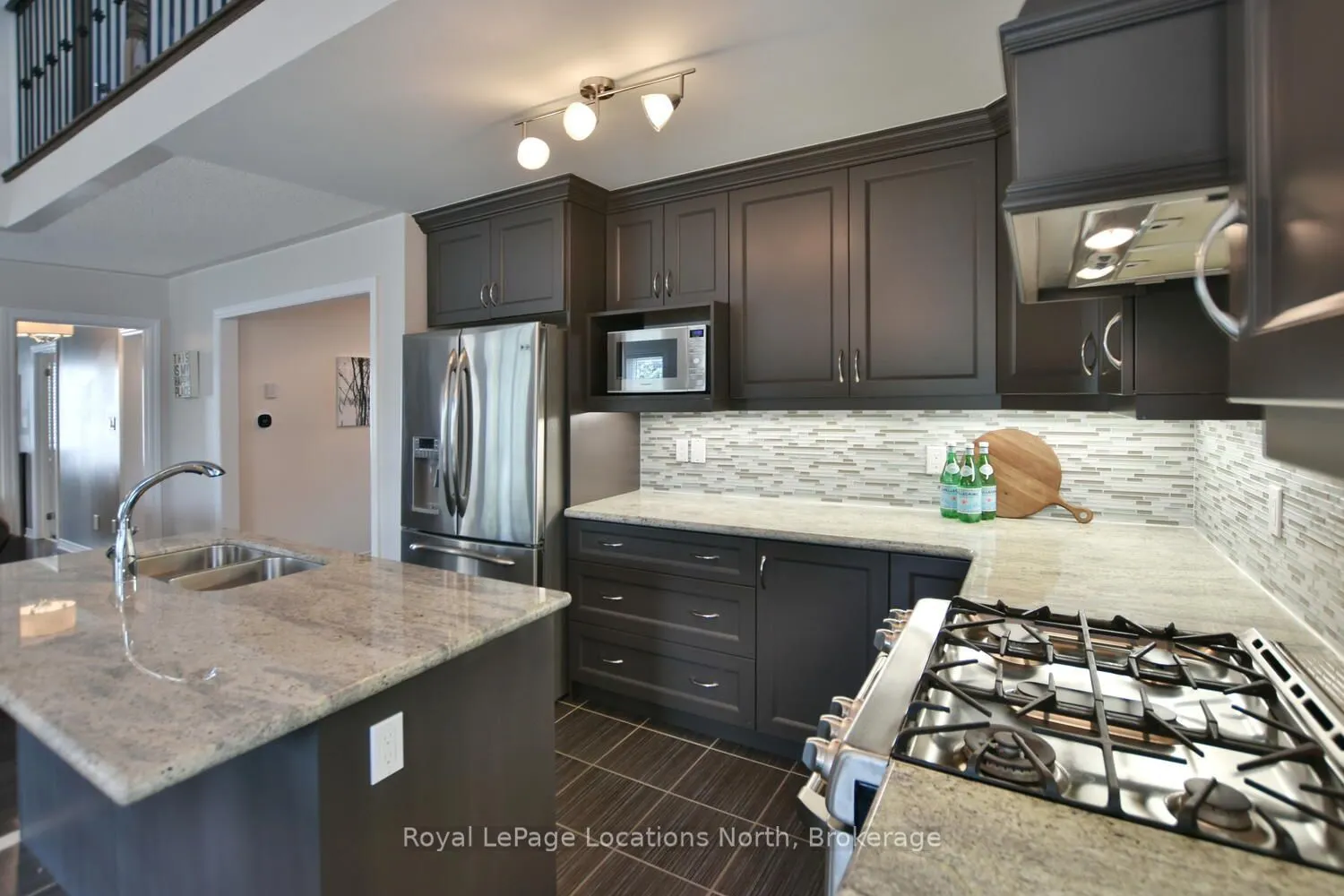 20 Leeward Circle