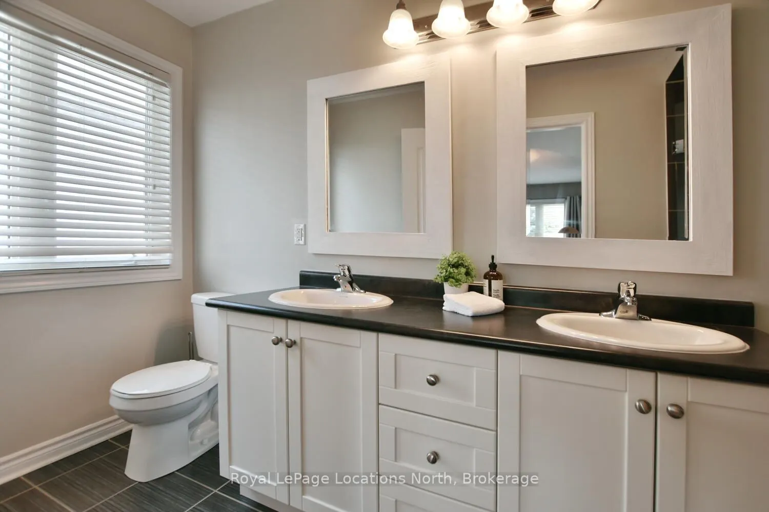 20 Leeward Circle