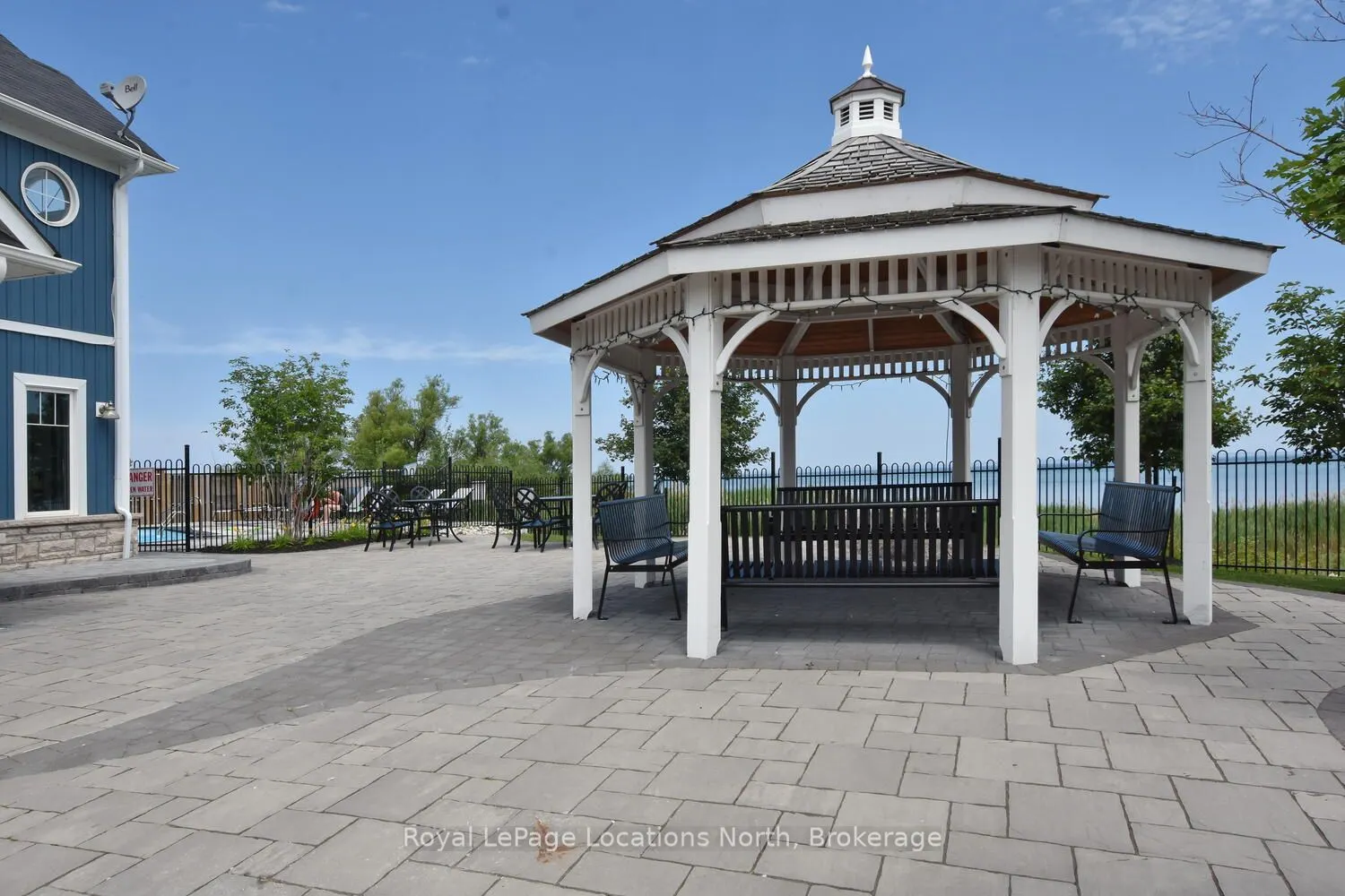 20 Leeward Circle