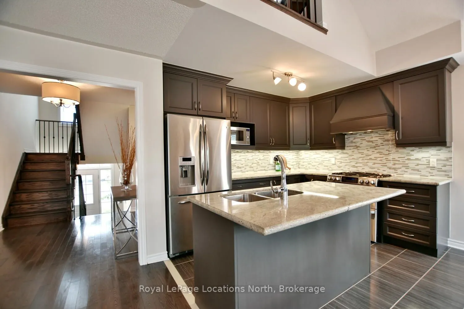 20 Leeward Circle