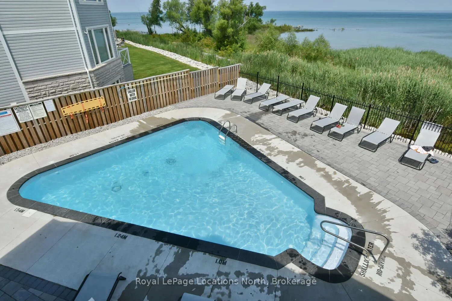 20 Leeward Circle