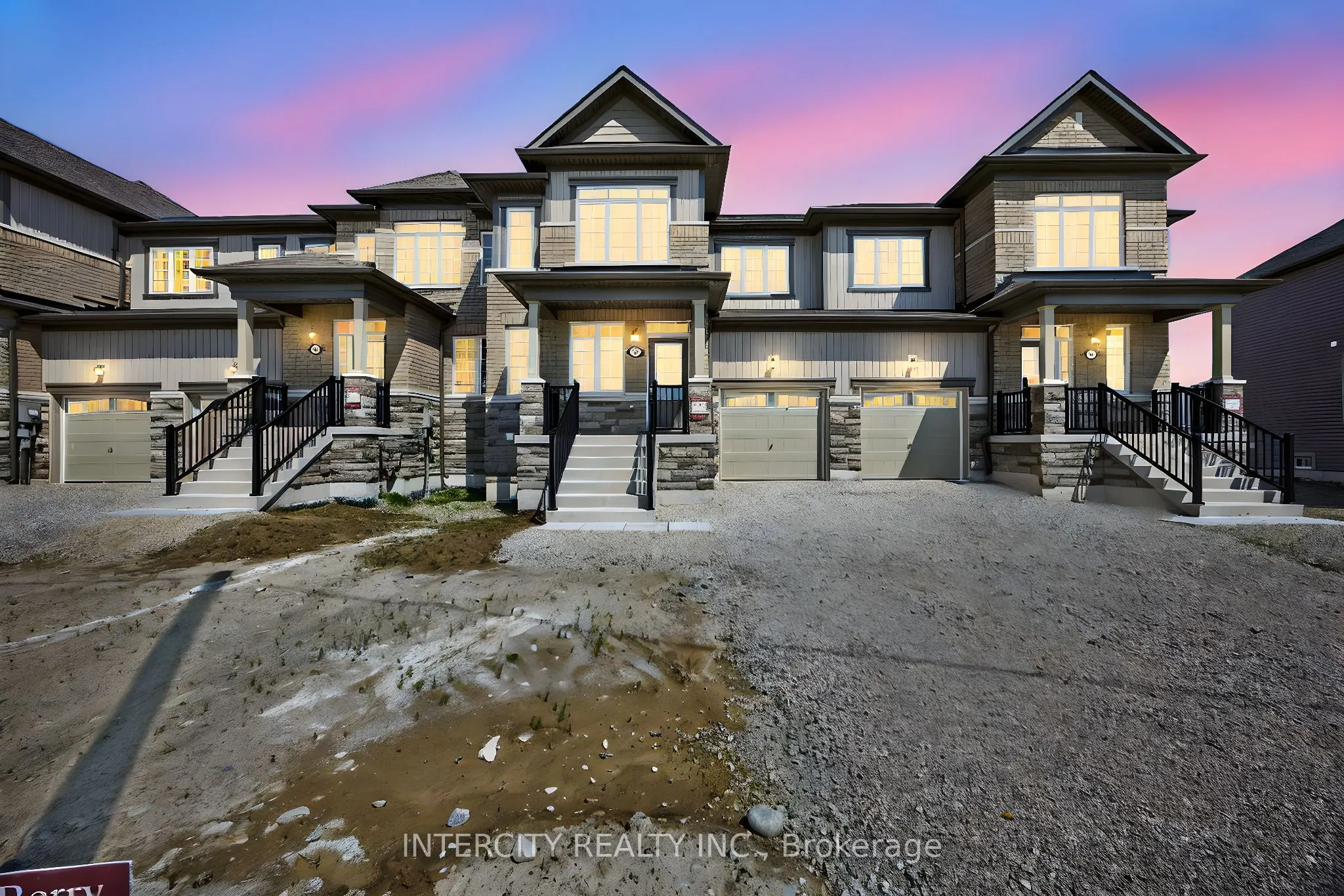 15 Avalon Drive